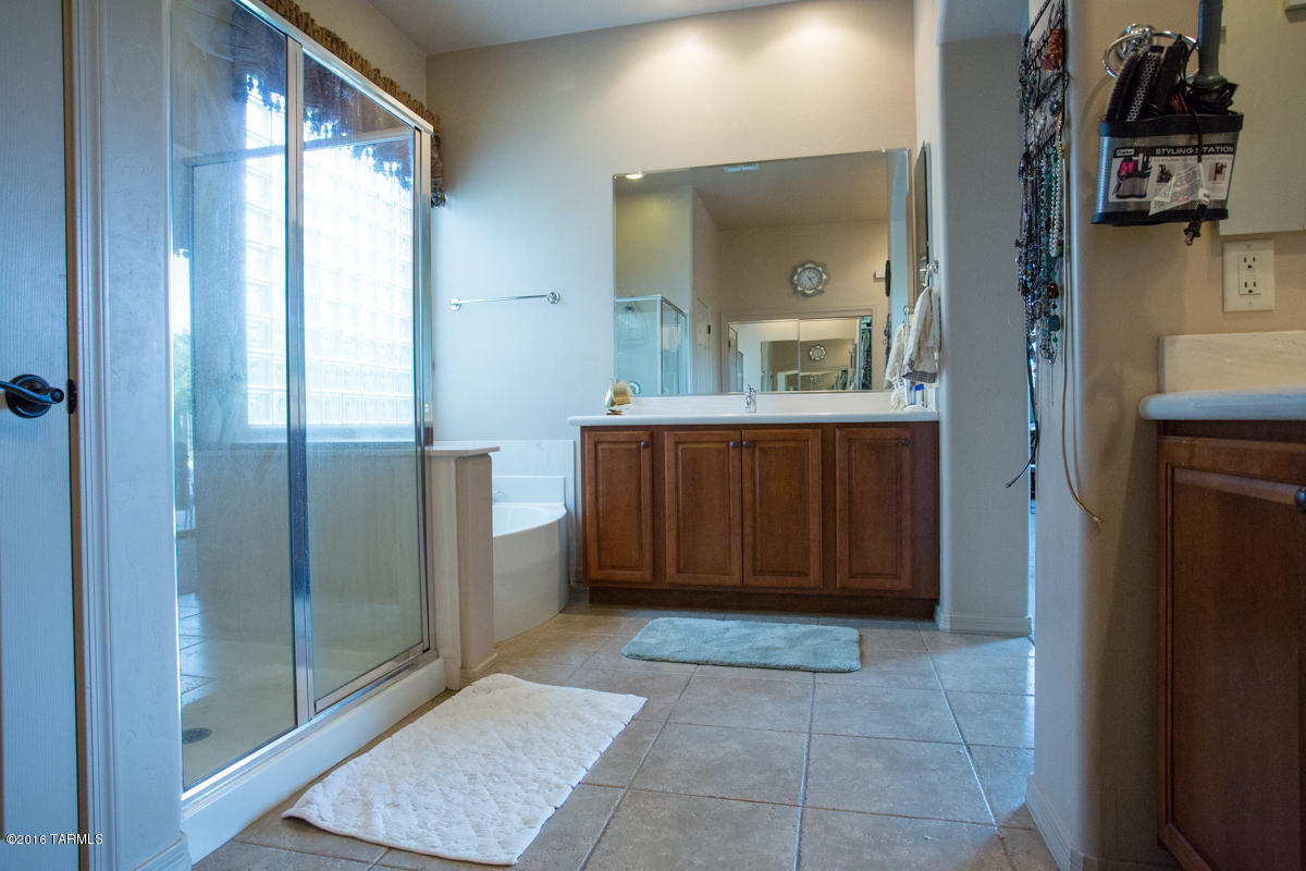 Bluffs at Dove Mountain Phase II - Residential