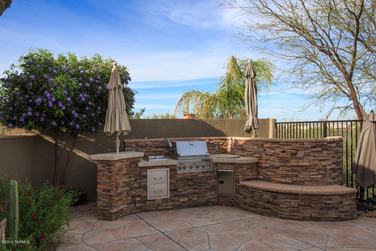 Bluffs at Dove Mountain Phase II - Residential