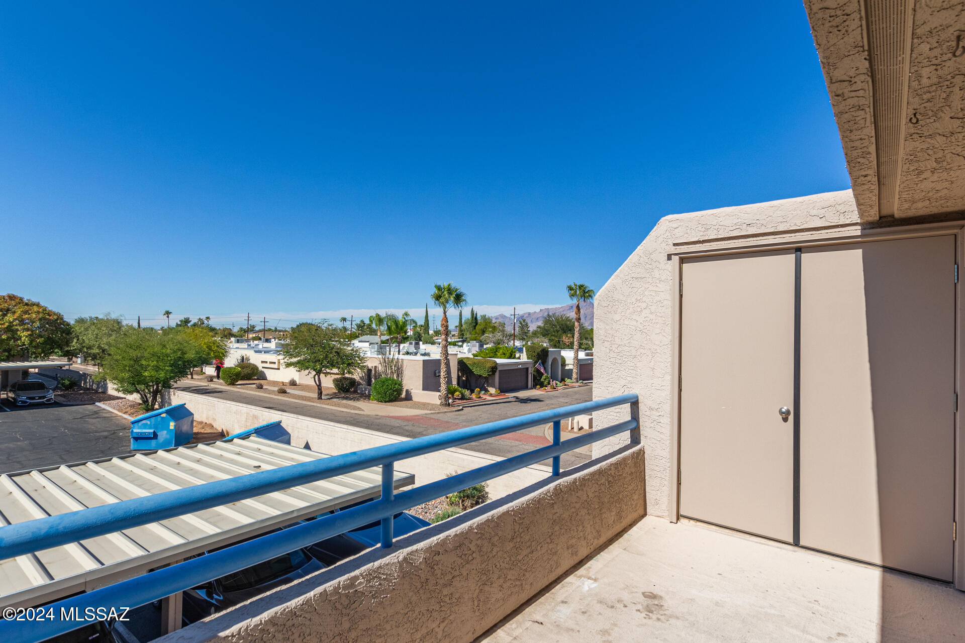 Summertree Condominiums (1-224) - Residential