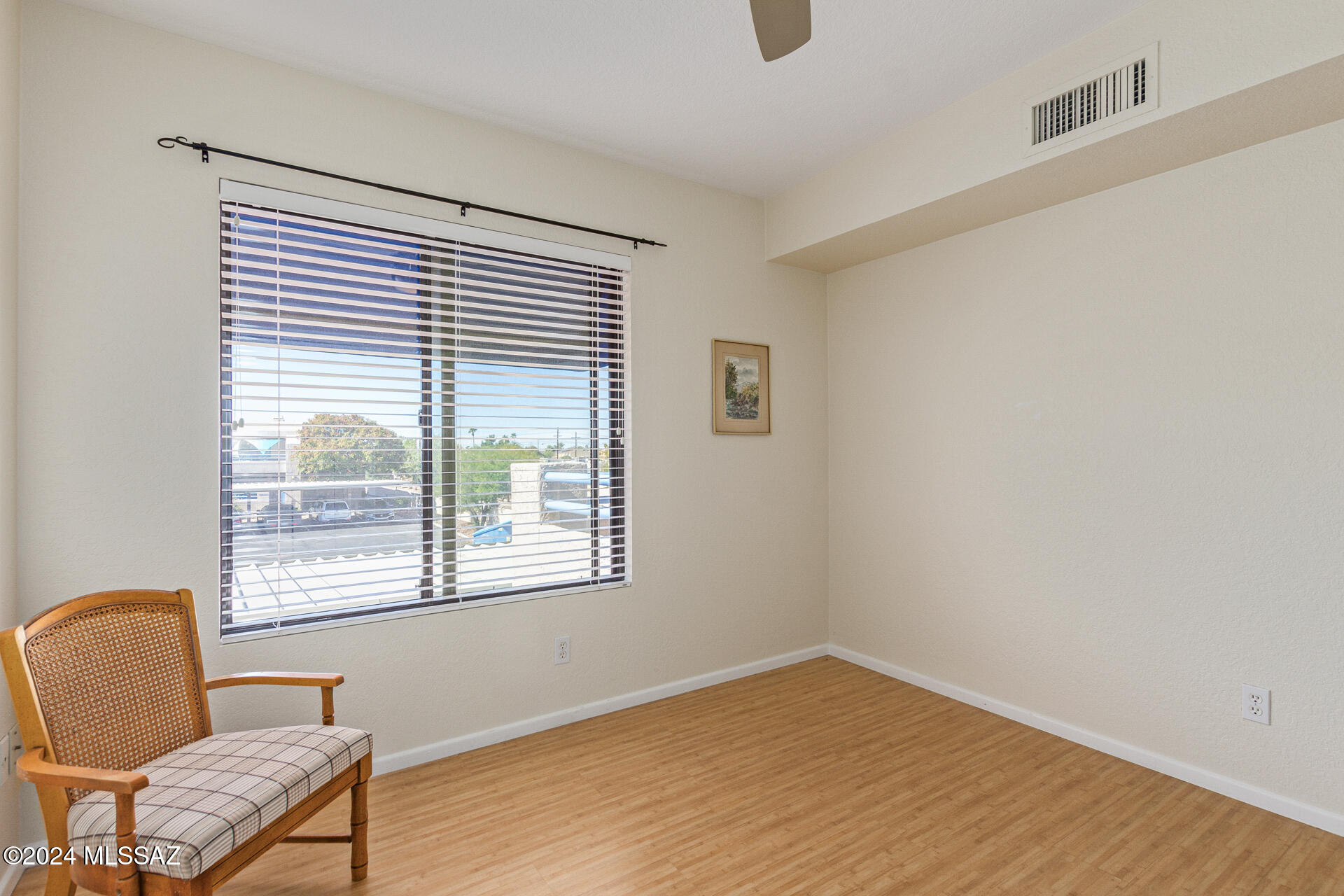 Summertree Condominiums (1-224) - Residential