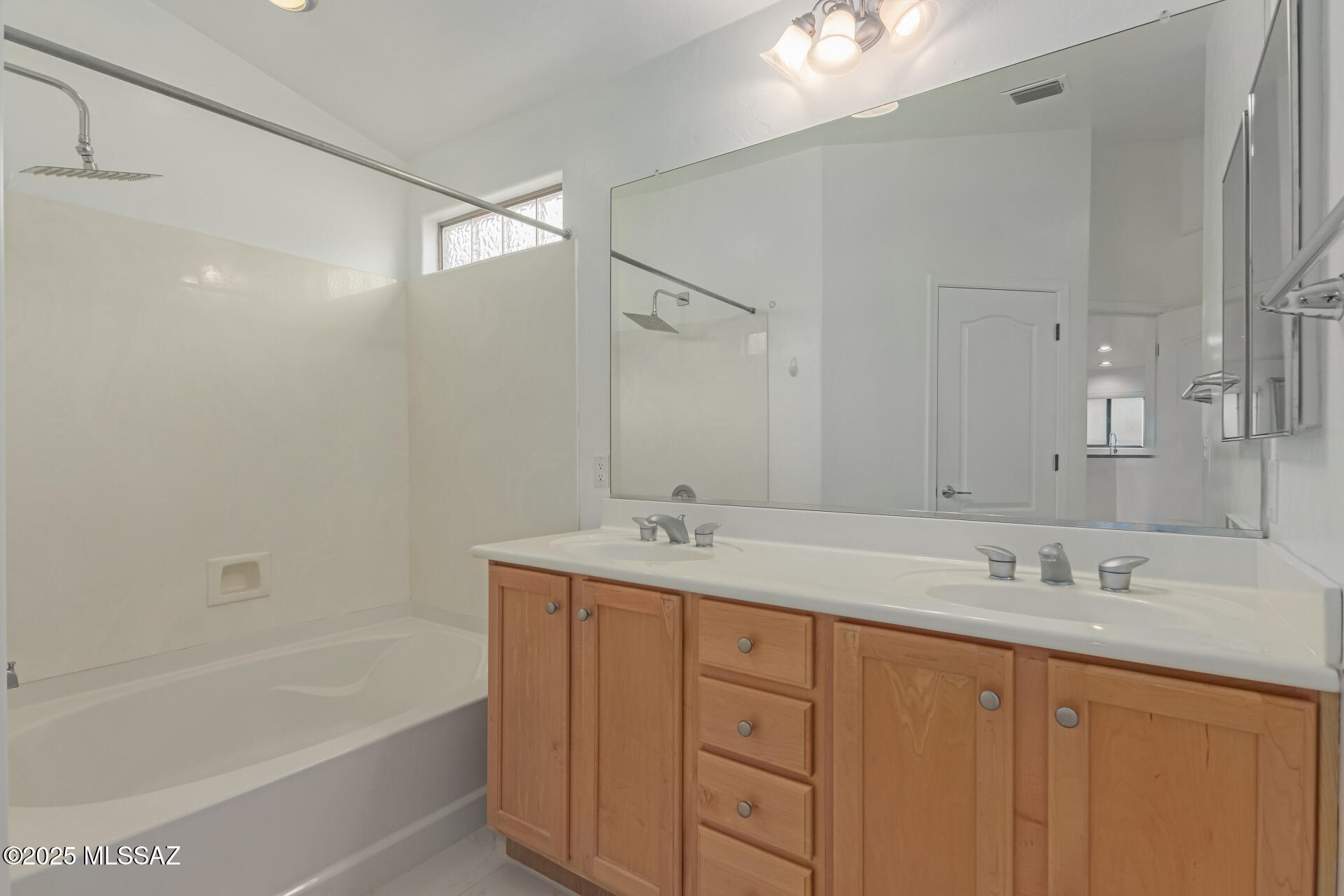 Mesquite Ranch (1-619) - Residential Lease