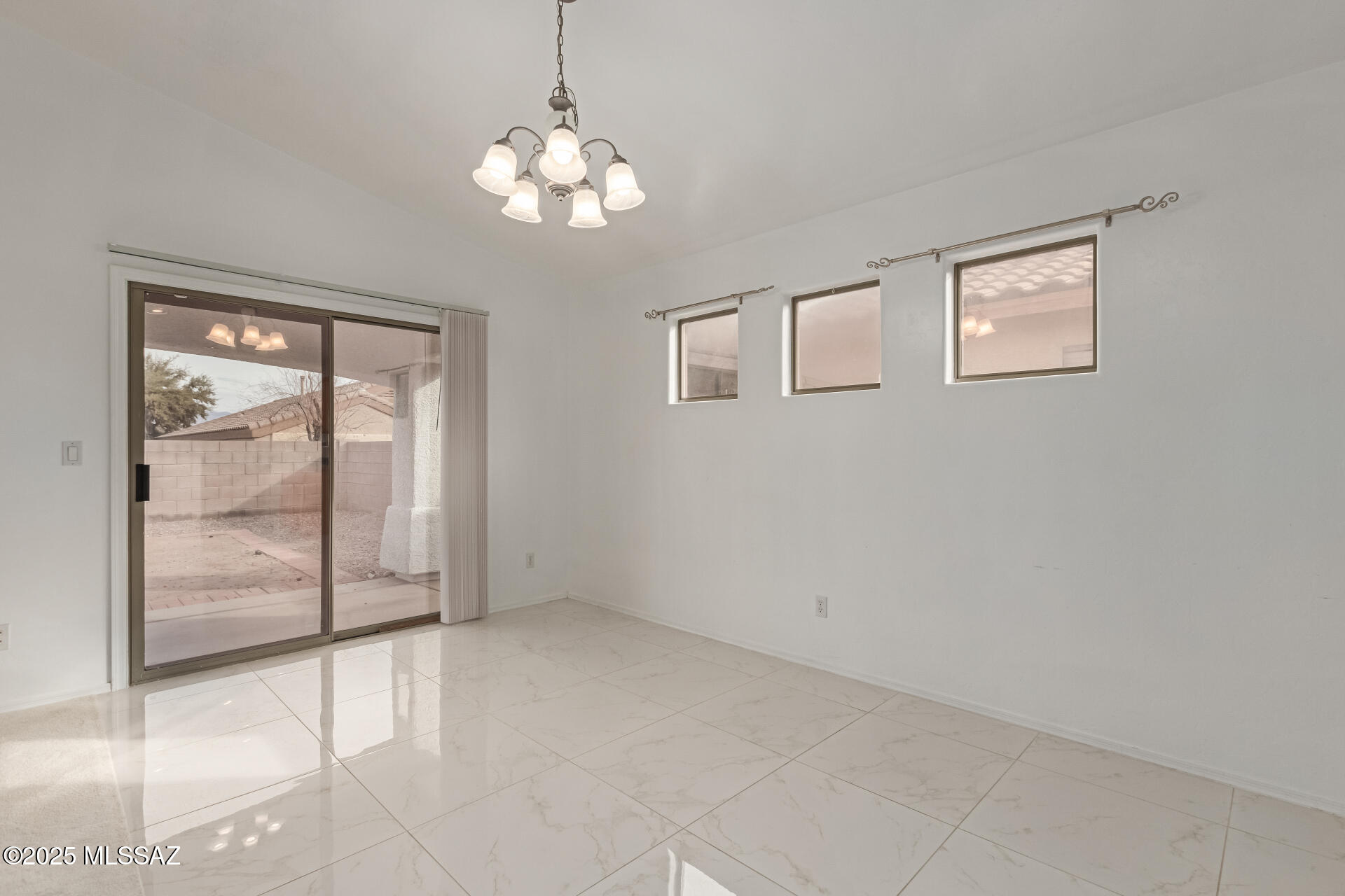Mesquite Ranch (1-619) - Residential Lease