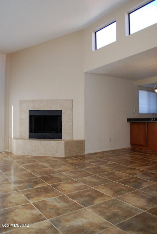 Ventana Vista Condominiums - Residential Lease