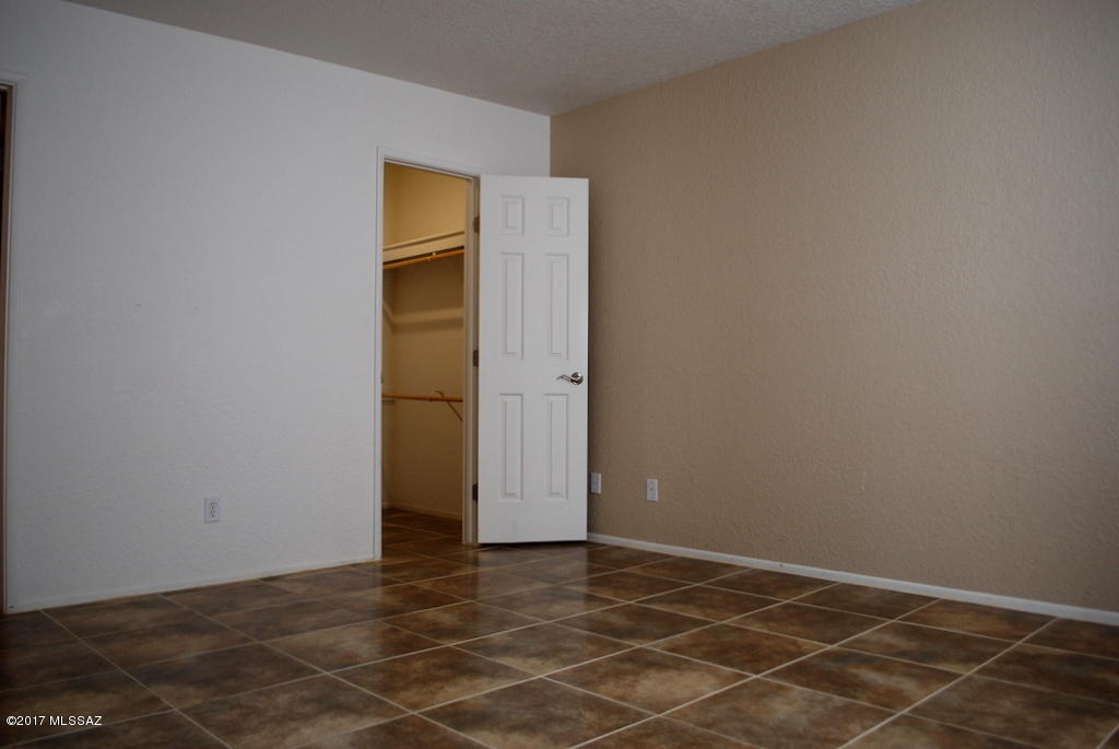 Ventana Vista Condominiums - Residential Lease