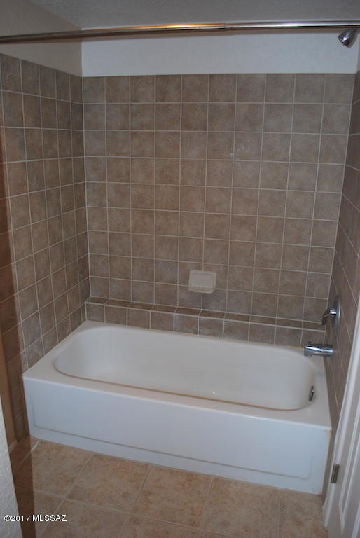 Ventana Vista Condominiums - Residential Lease
