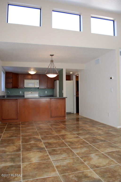 Ventana Vista Condominiums - Residential Lease