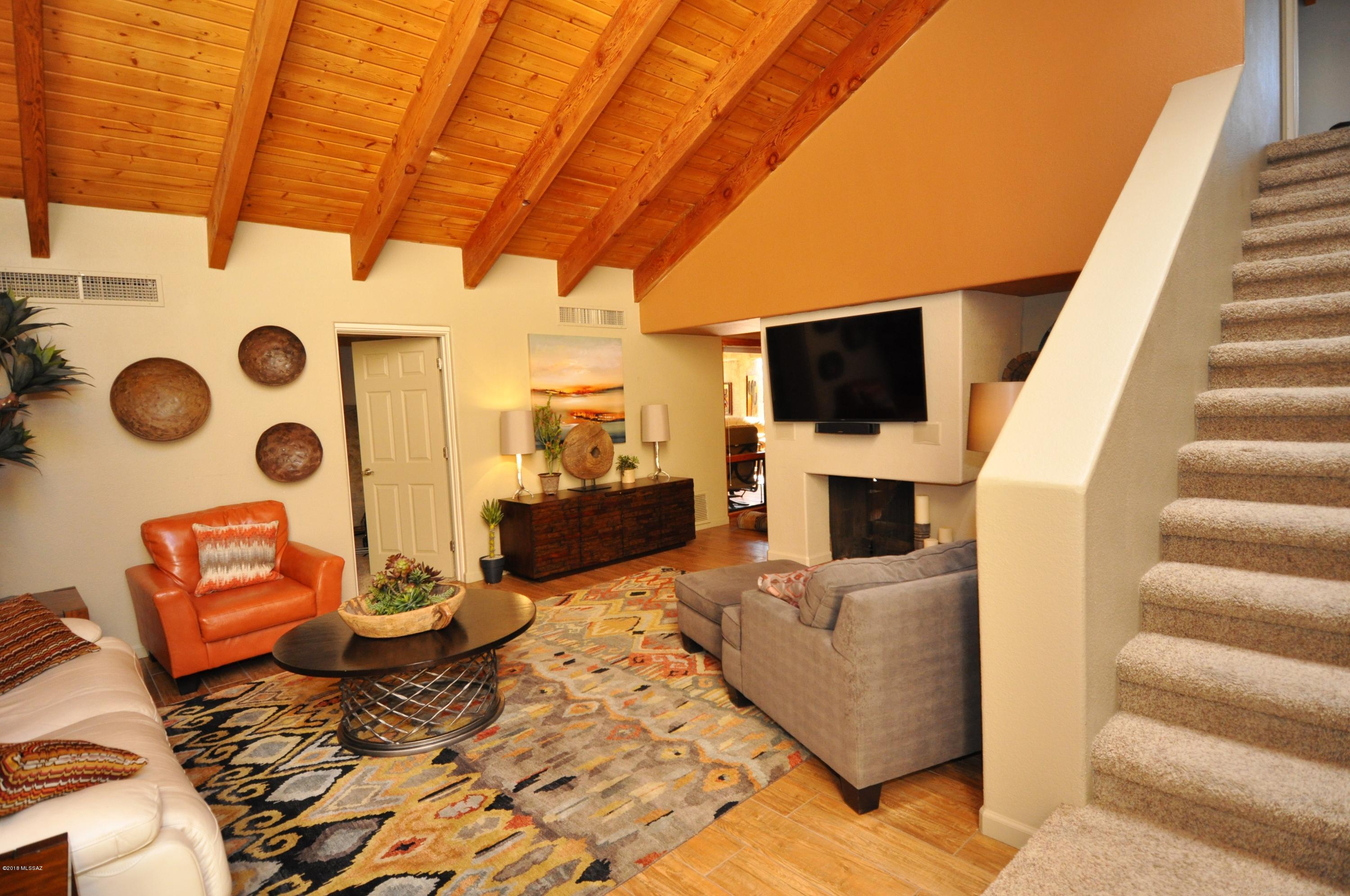 Paseo De El Encanto (1-4) - Residential