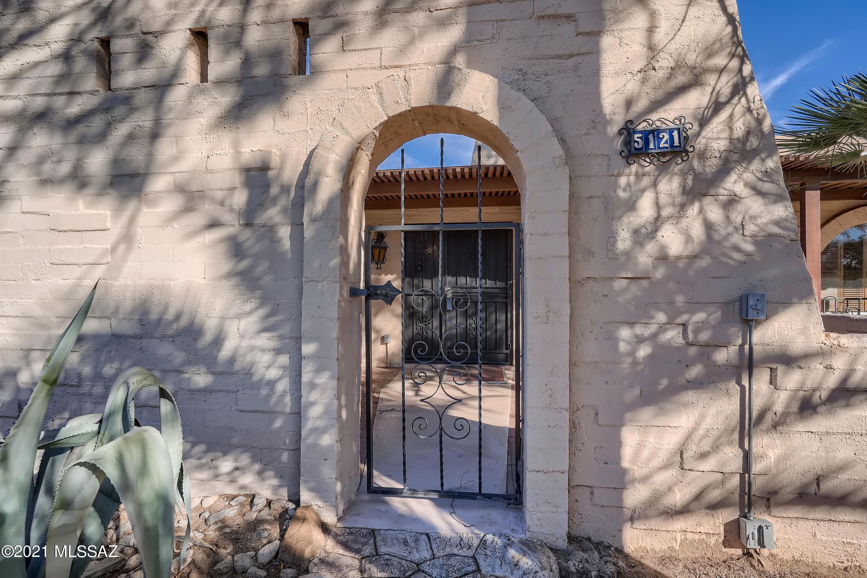 Pueblo Villas - Residential