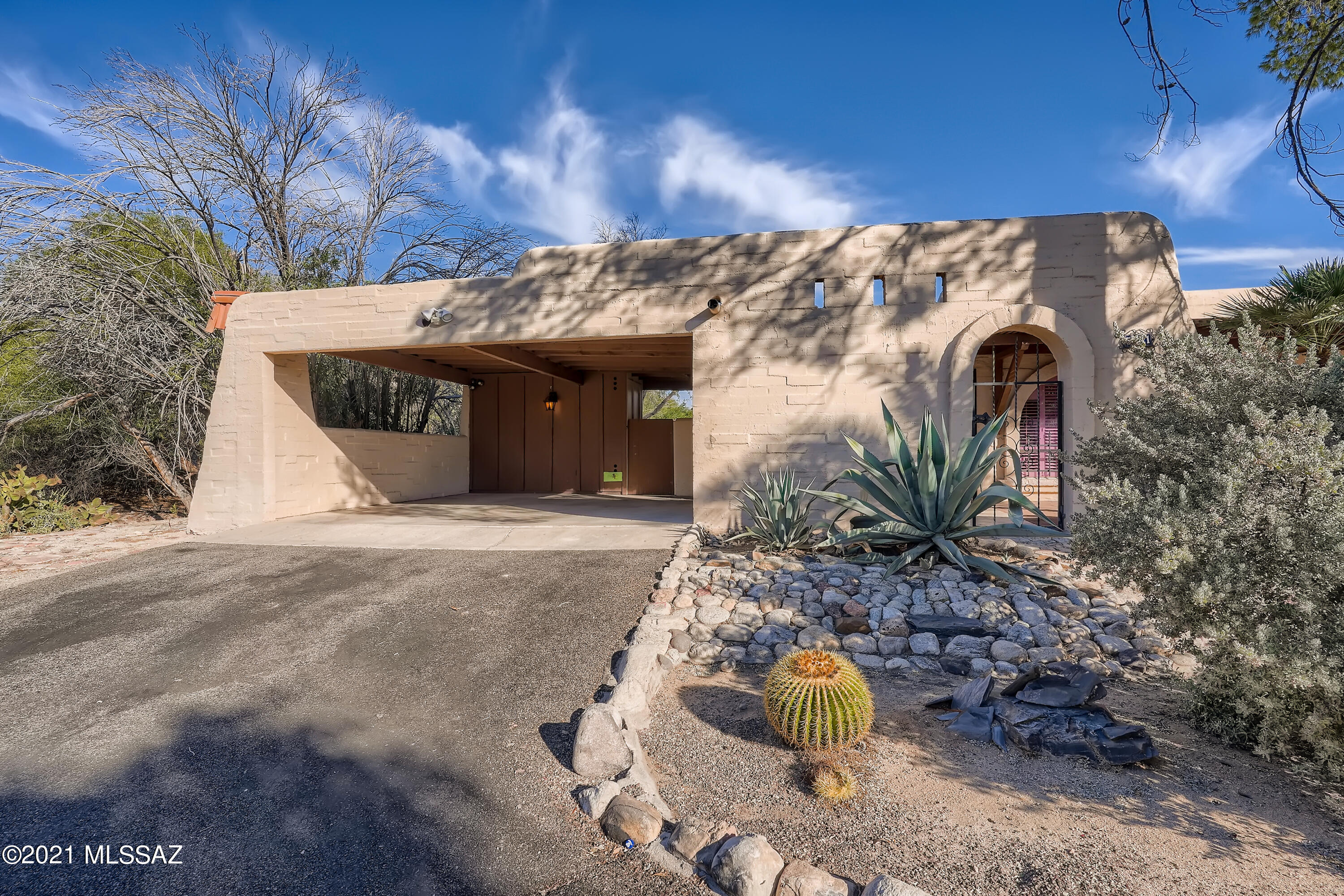 Pueblo Villas - Residential