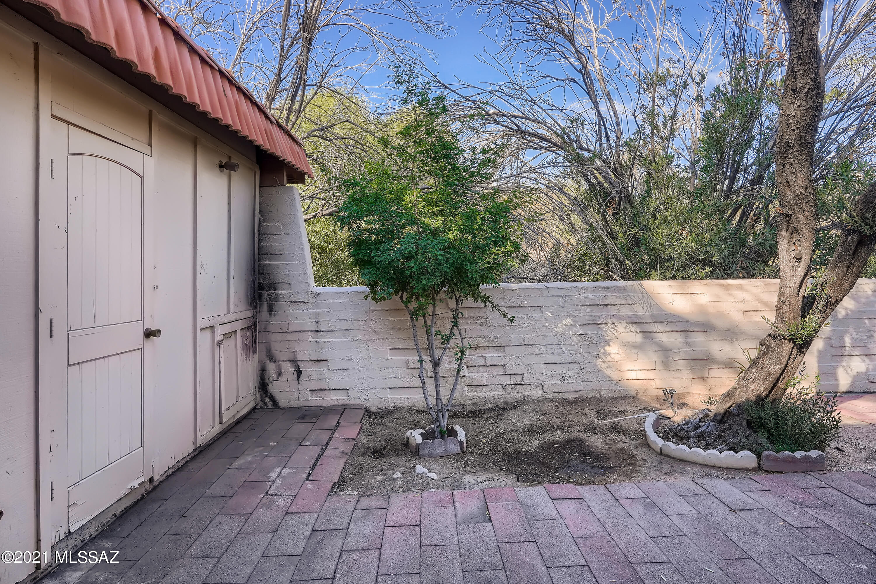 Pueblo Villas - Residential