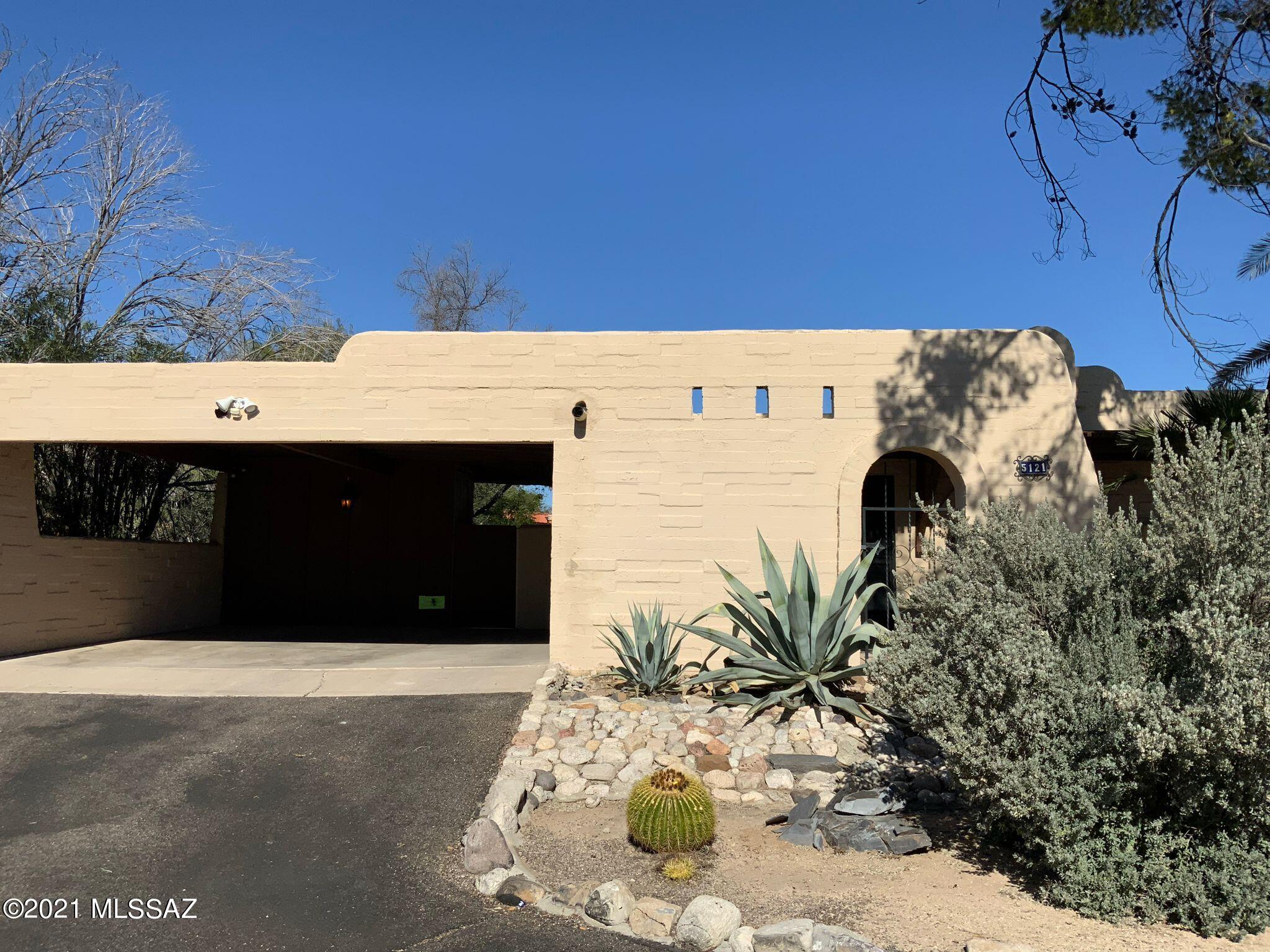 Pueblo Villas - Residential