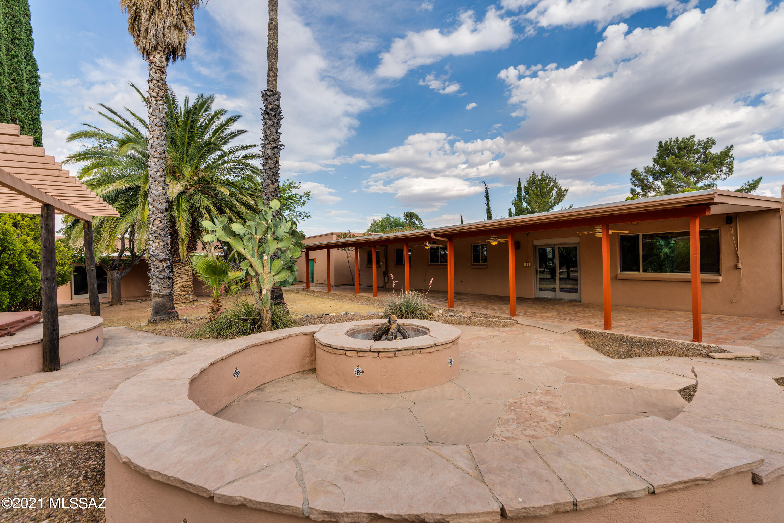 Pueblo Del Sol Dos - Residential