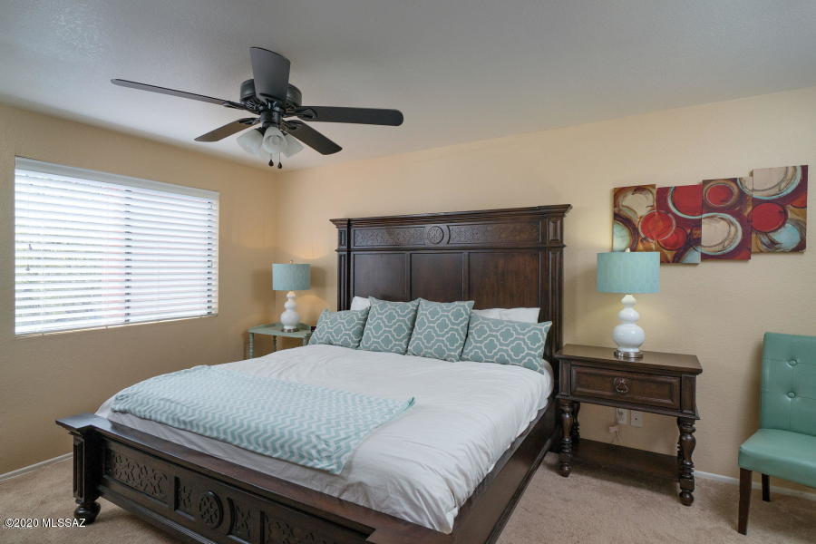 Ventana Vista Condominiums - Residential