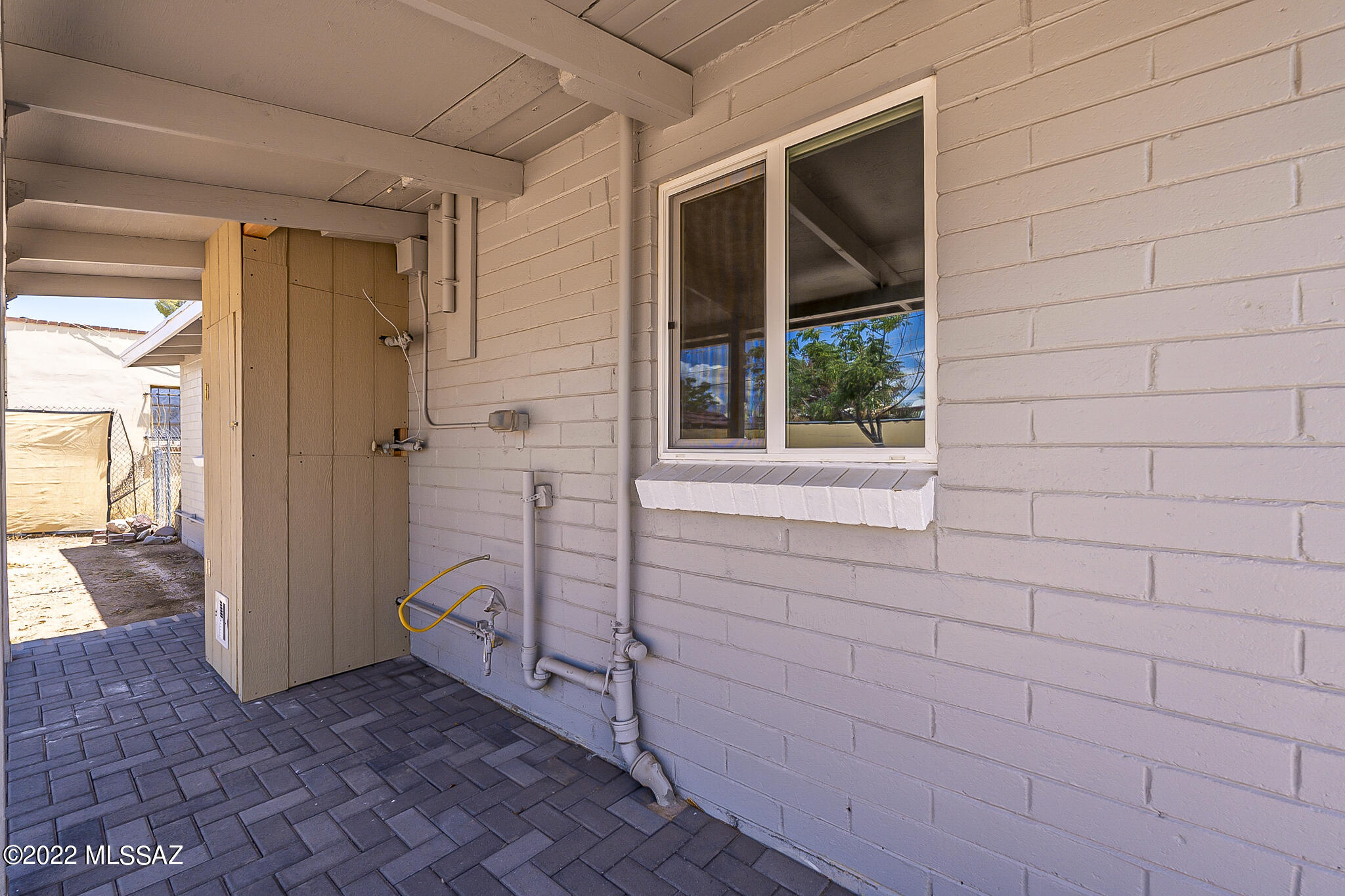 Miracle Mile Manor - Residential