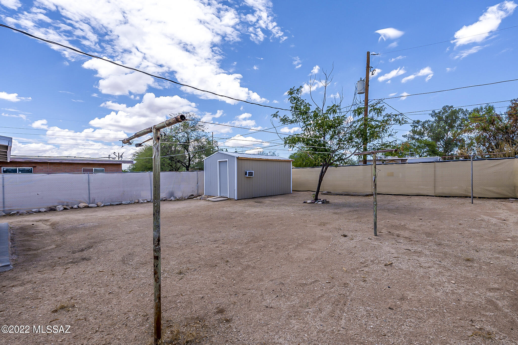 Miracle Mile Manor - Residential