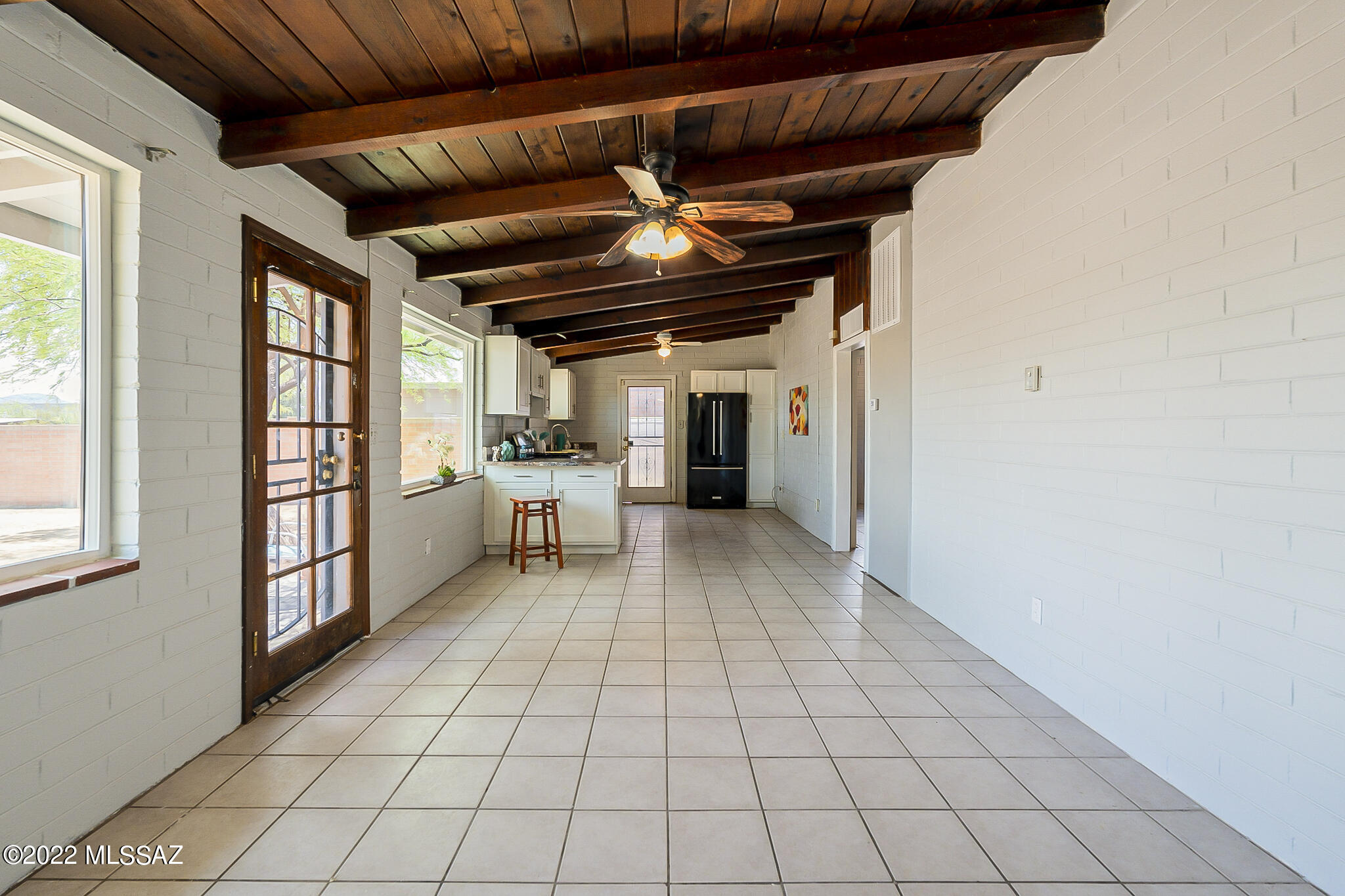 Miracle Mile Manor - Residential