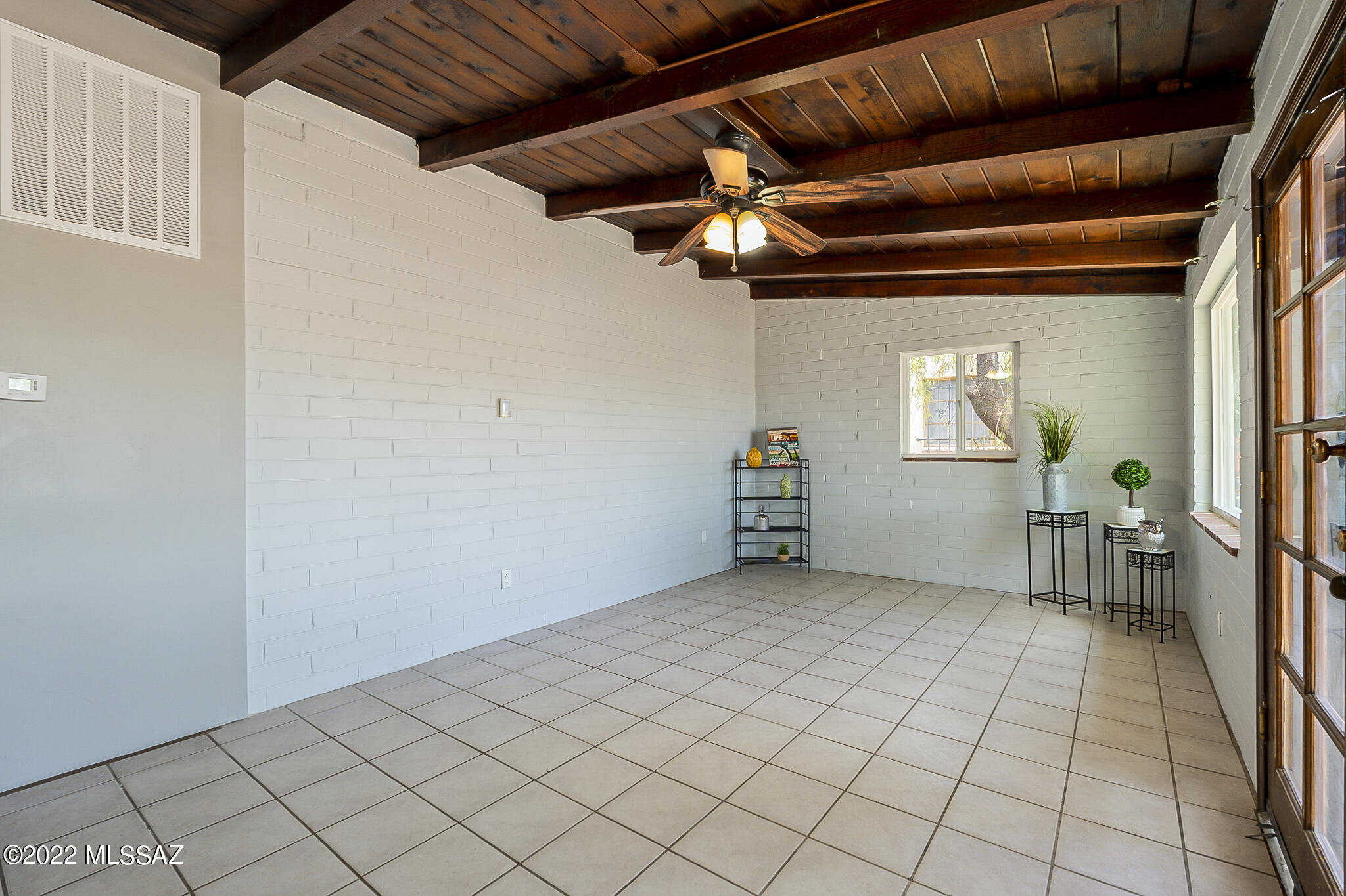 Miracle Mile Manor - Residential