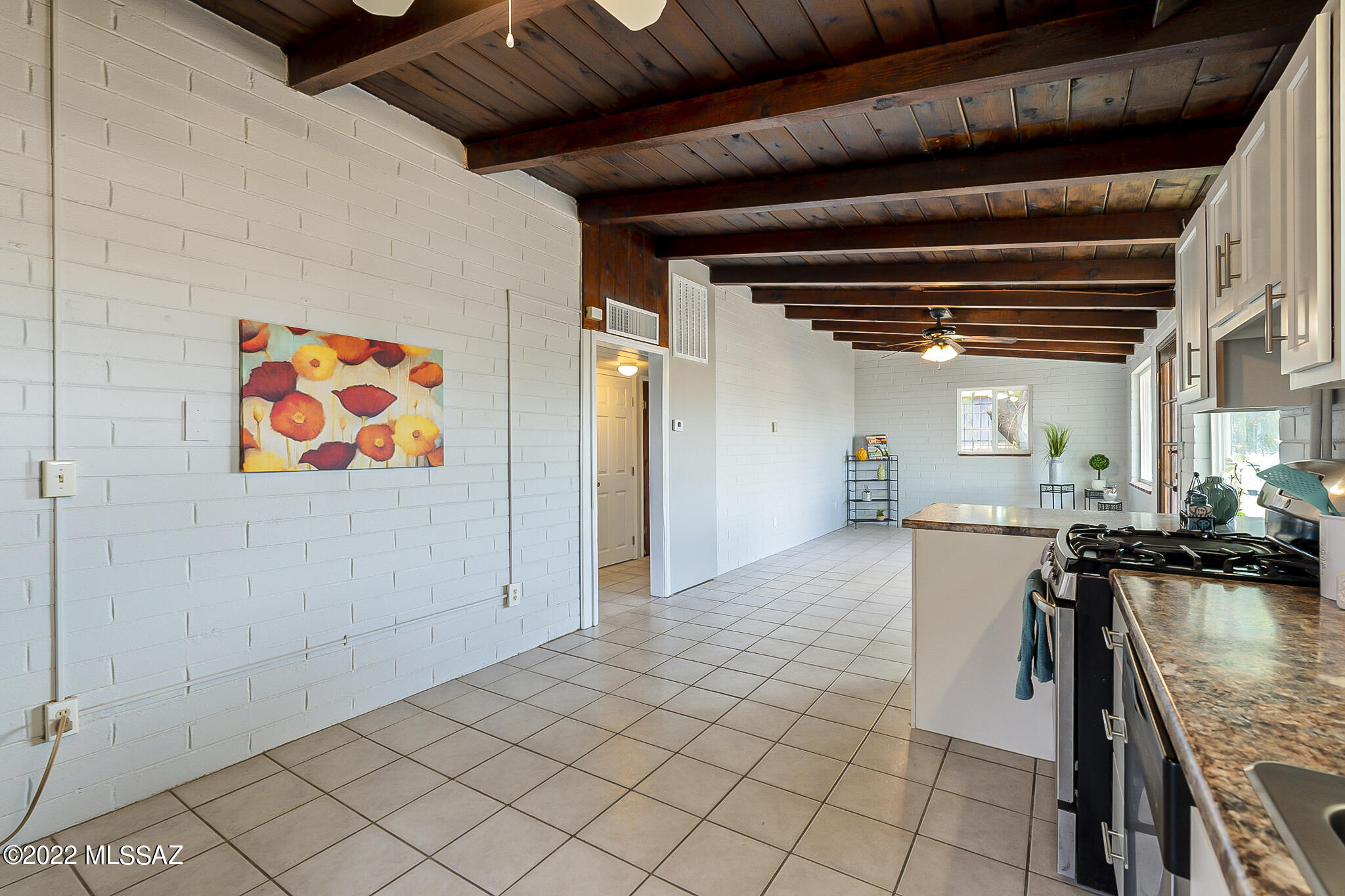 Miracle Mile Manor - Residential