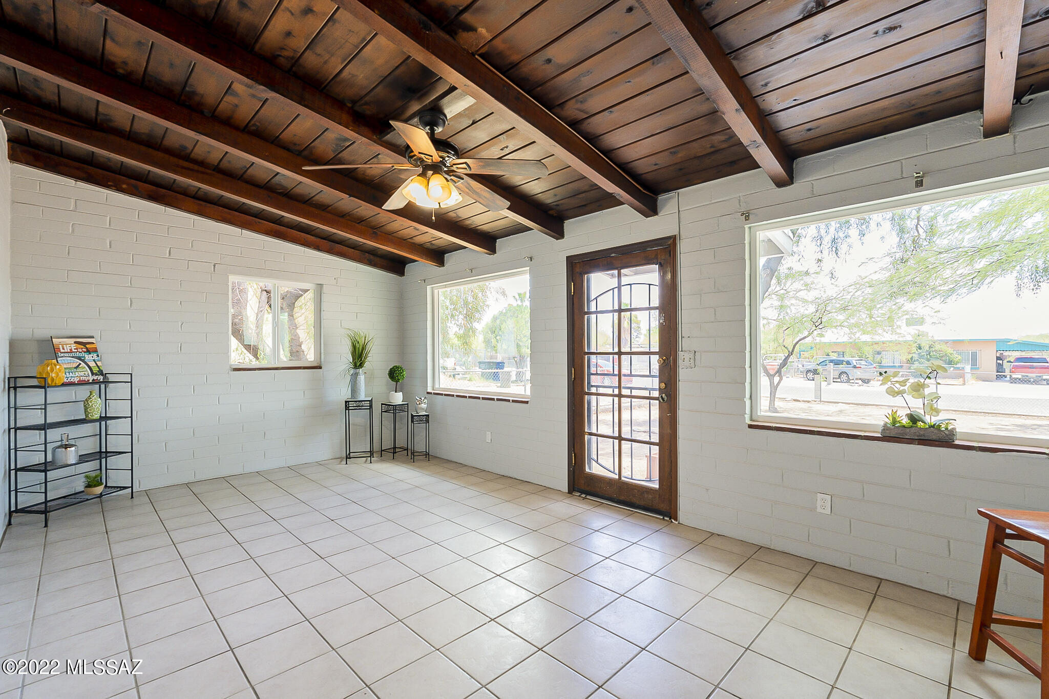 Miracle Mile Manor - Residential