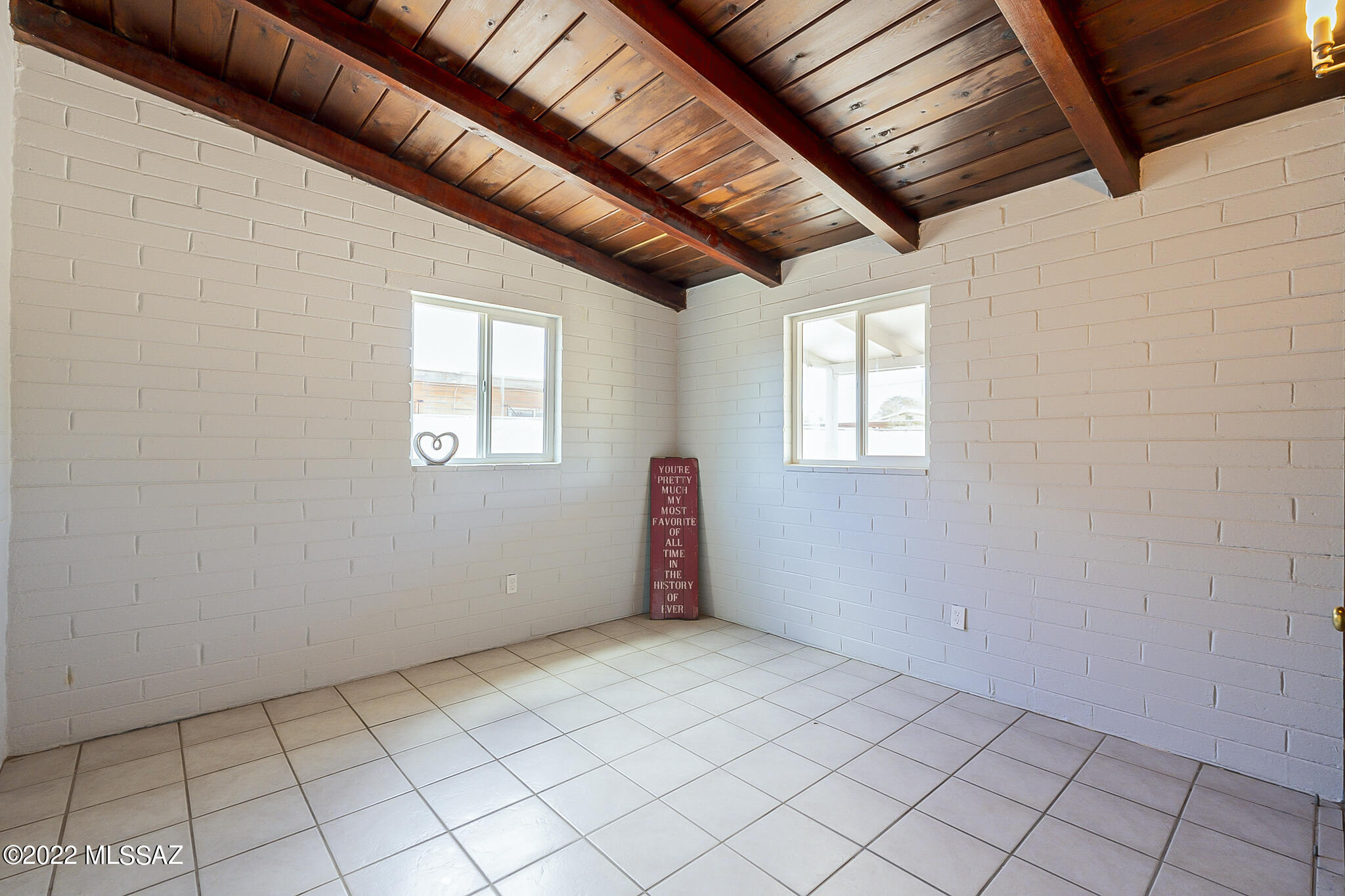 Miracle Mile Manor - Residential