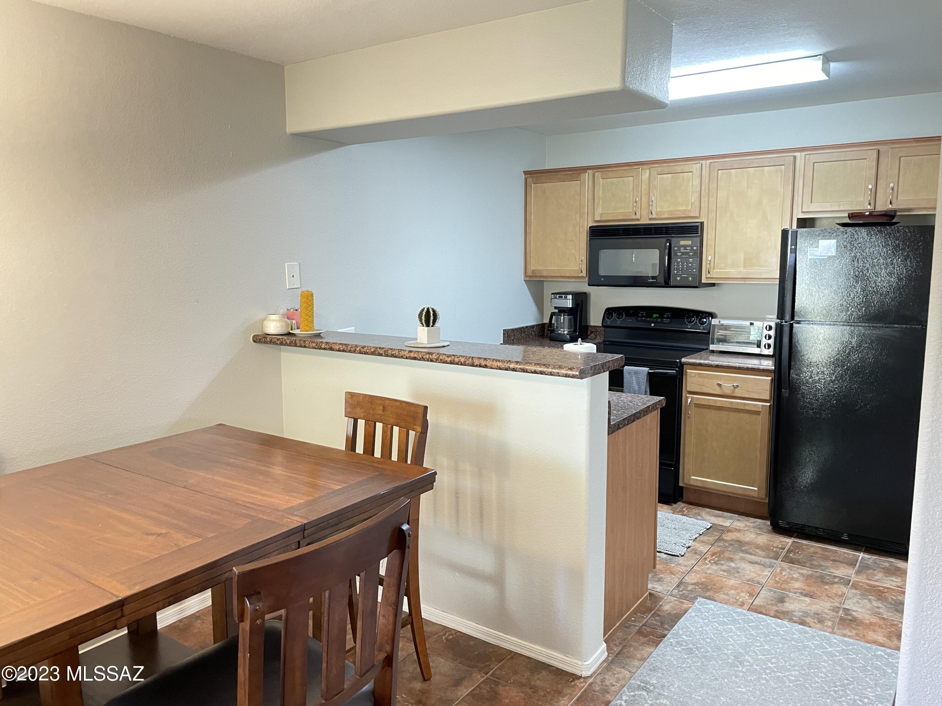 Veranda at Ventana Condominiums - Residential Lease