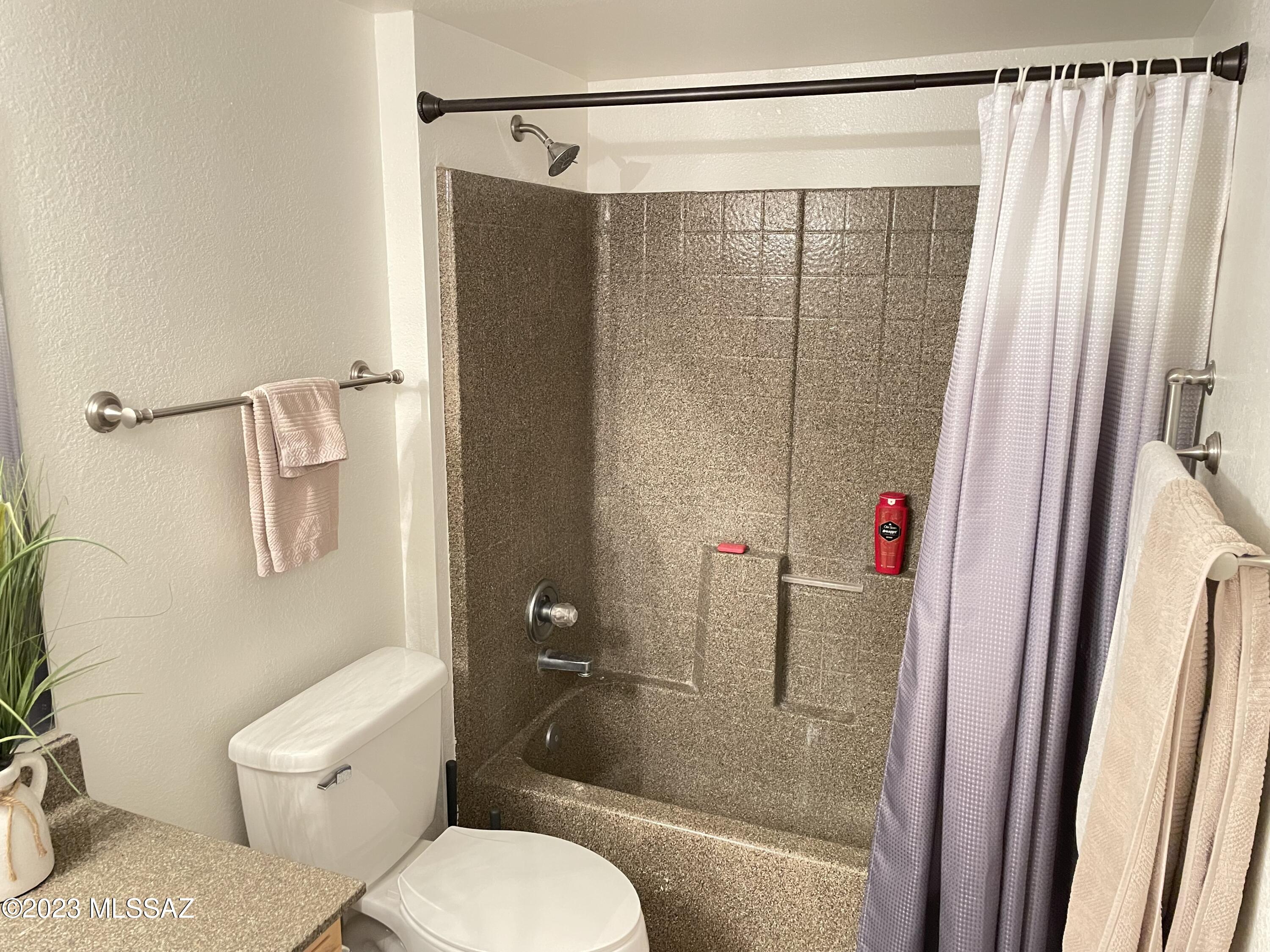 Veranda at Ventana Condominiums - Residential Lease