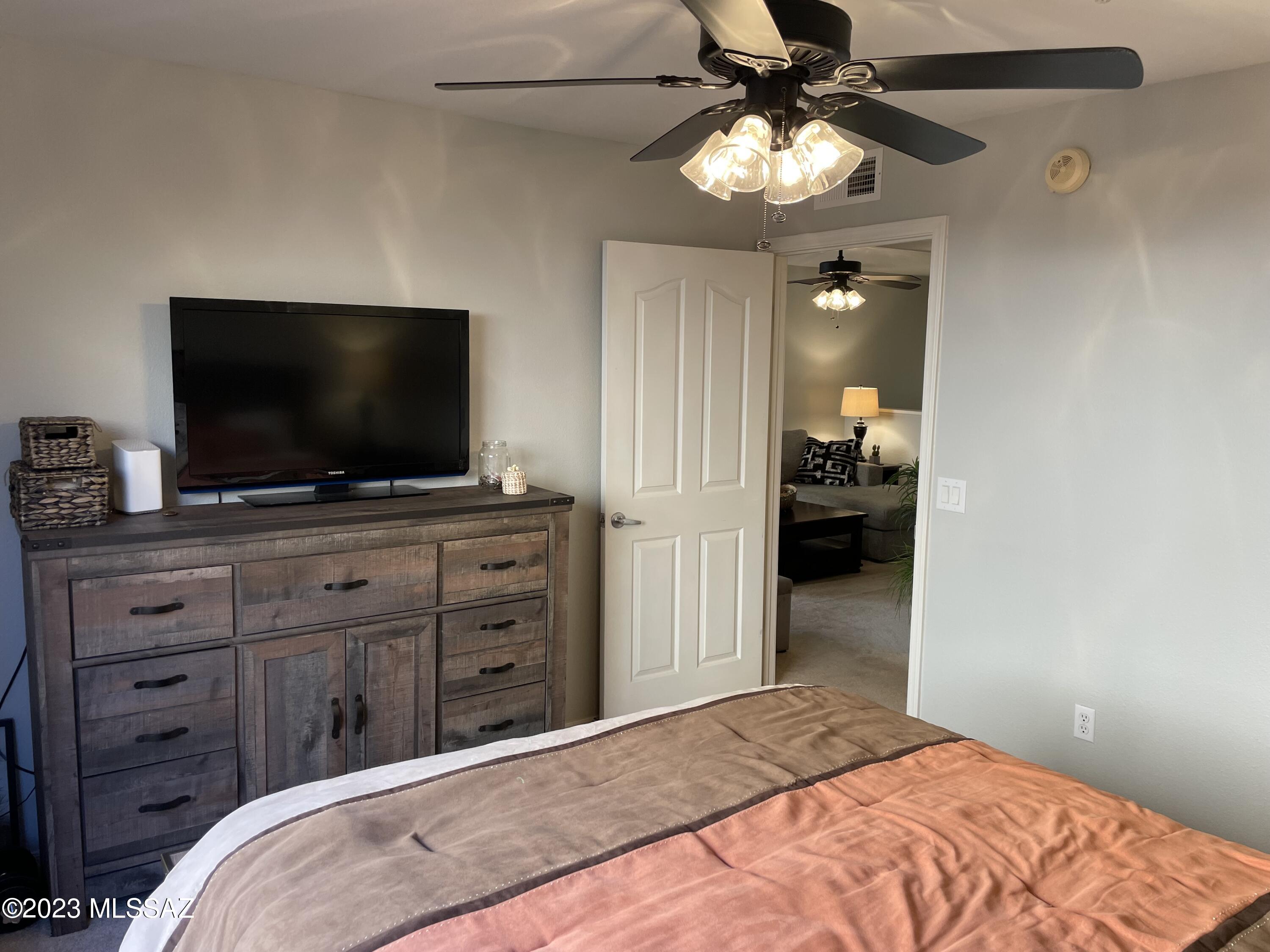 Veranda at Ventana Condominiums - Residential Lease