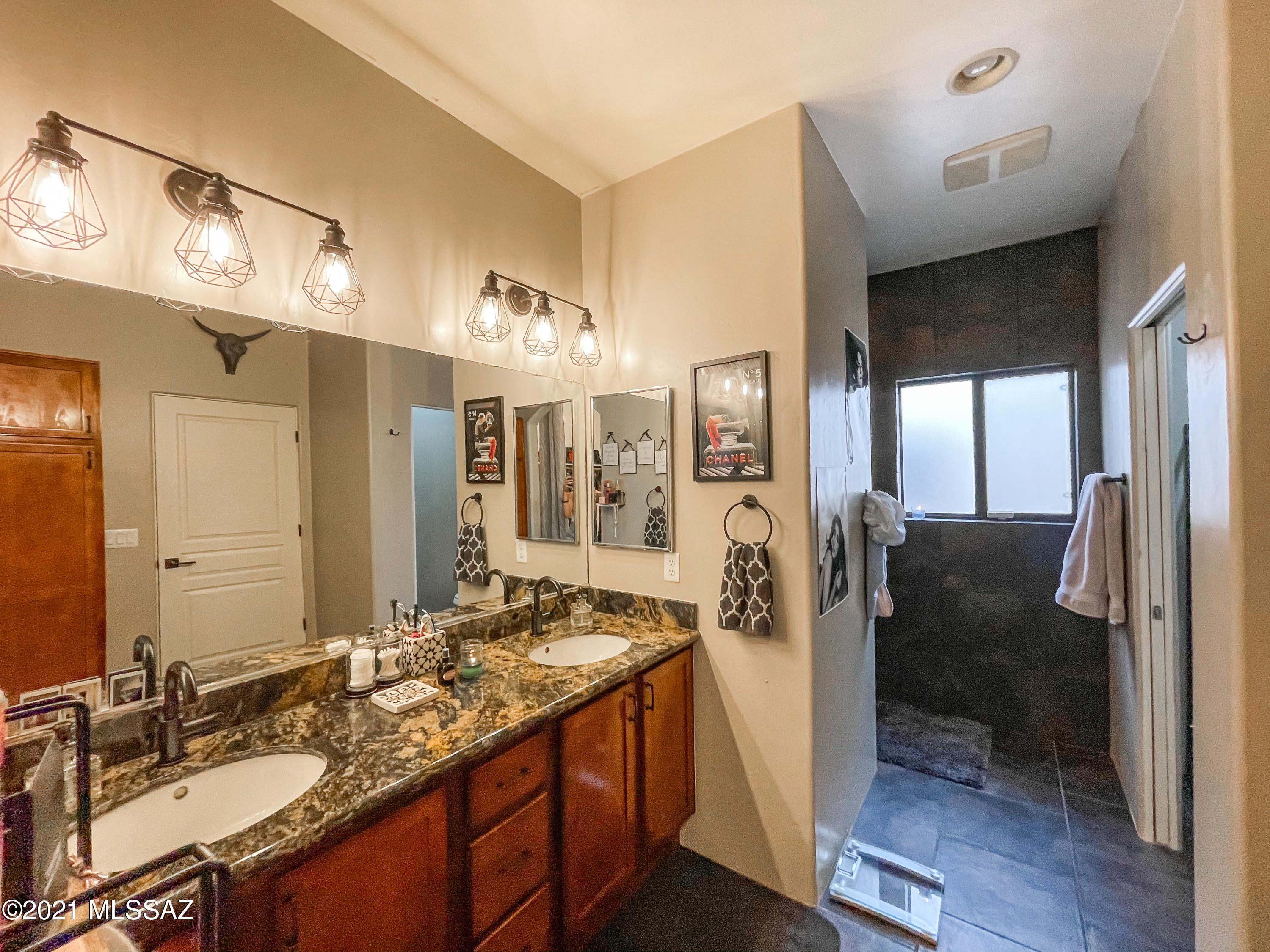 Silverbell Vista (1-40) - Residential