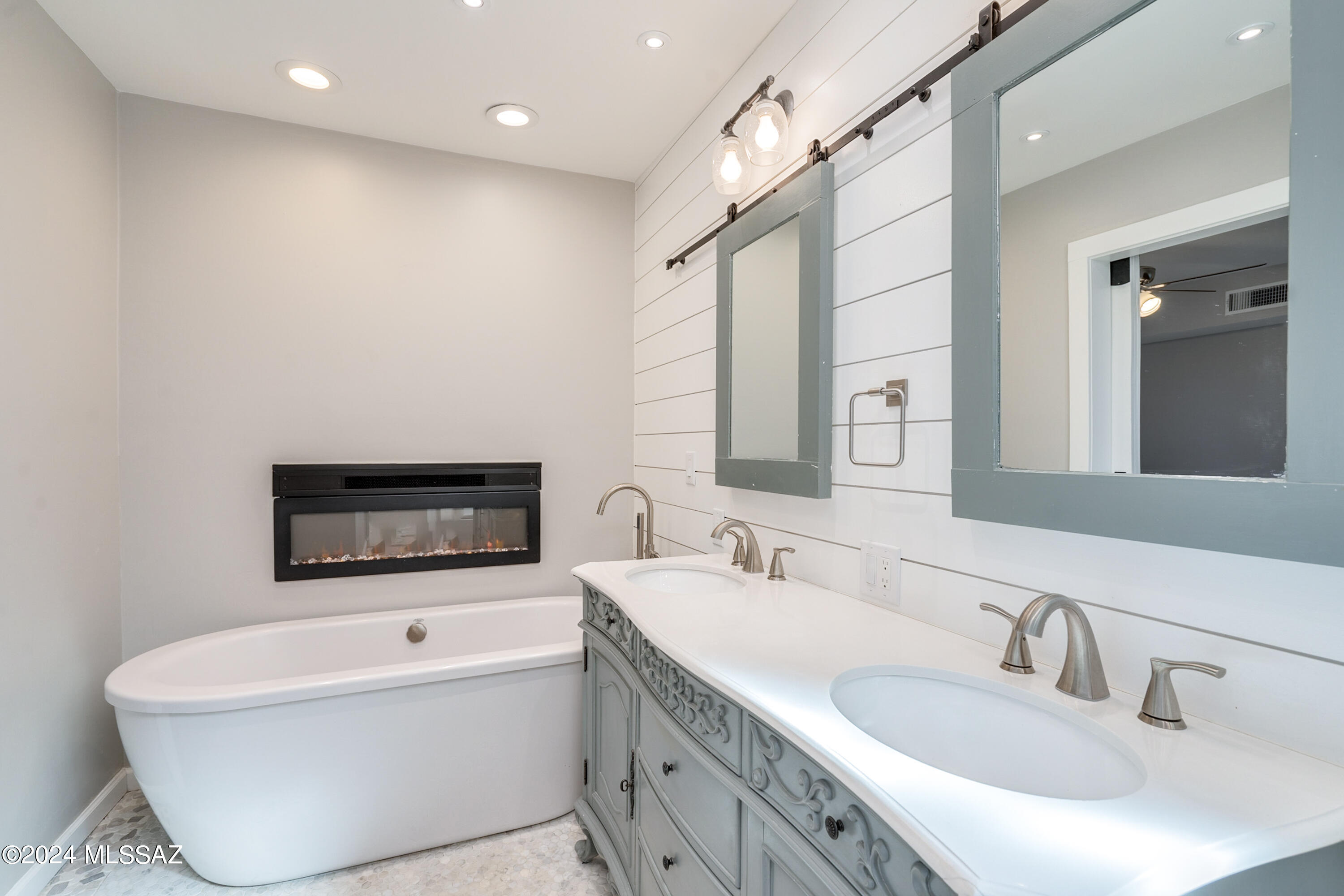 Estes Park (63-101) - Residential
