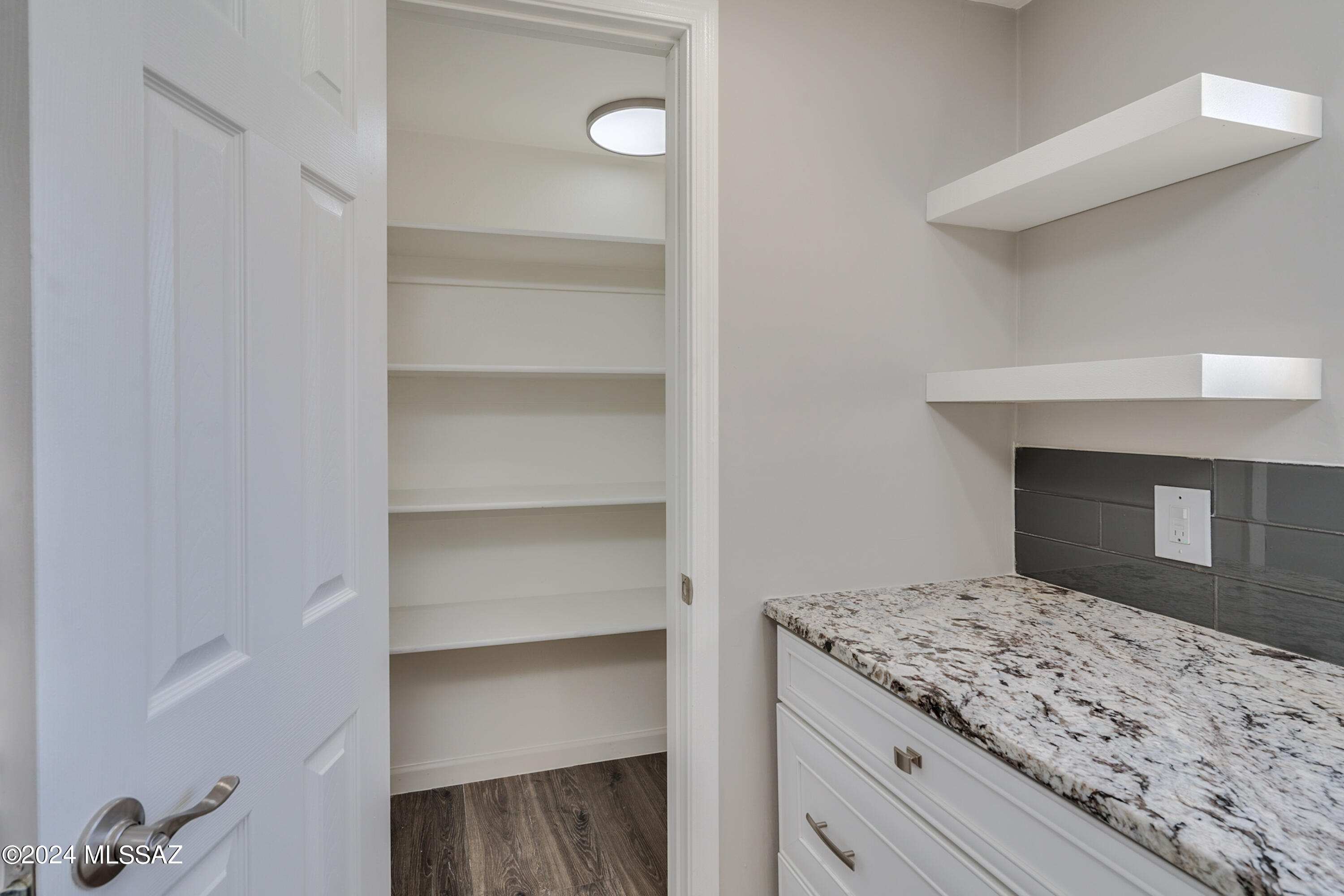 Estes Park (63-101) - Residential