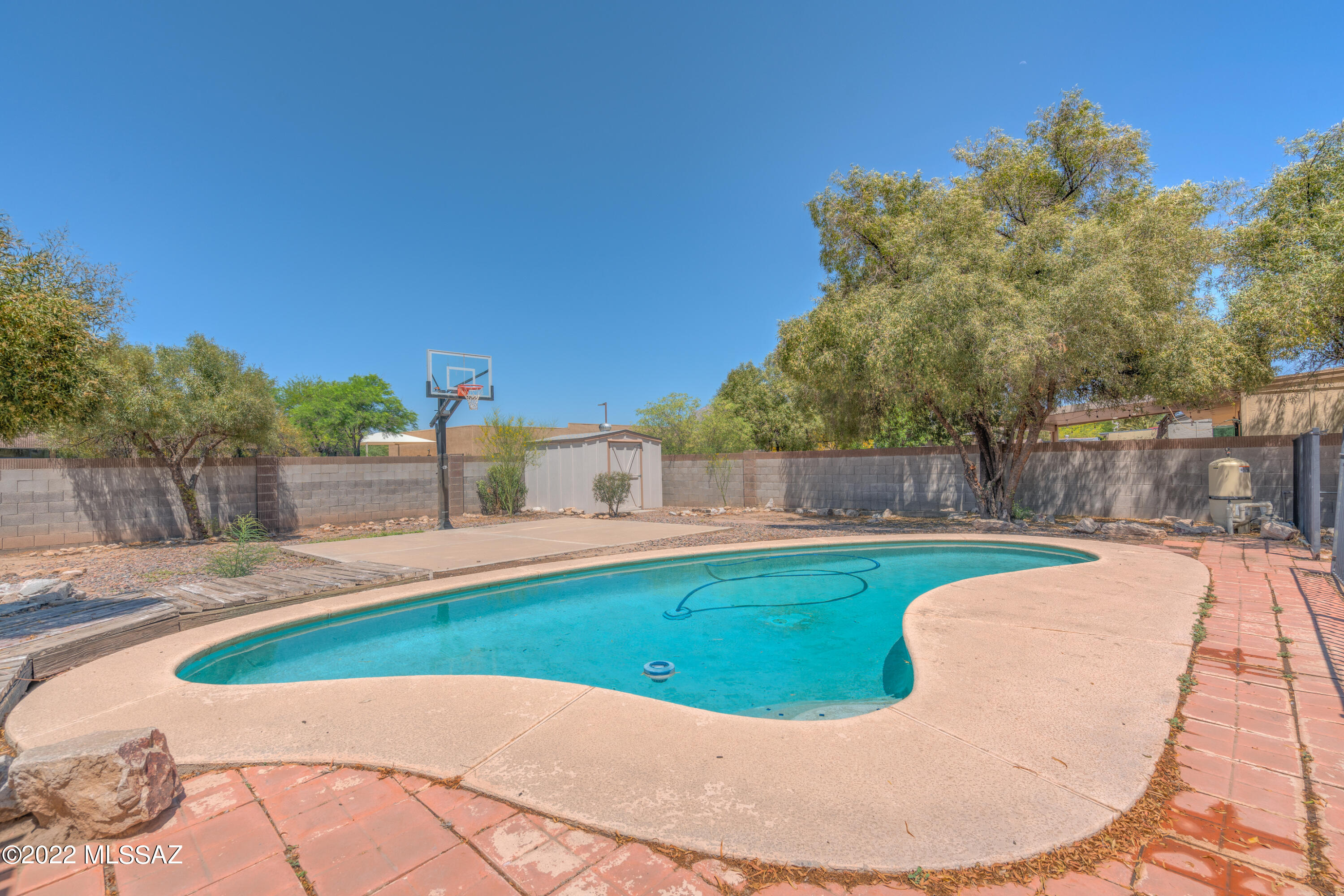 Meadowbrook (273-334, 348-403, 410-532) - Residential