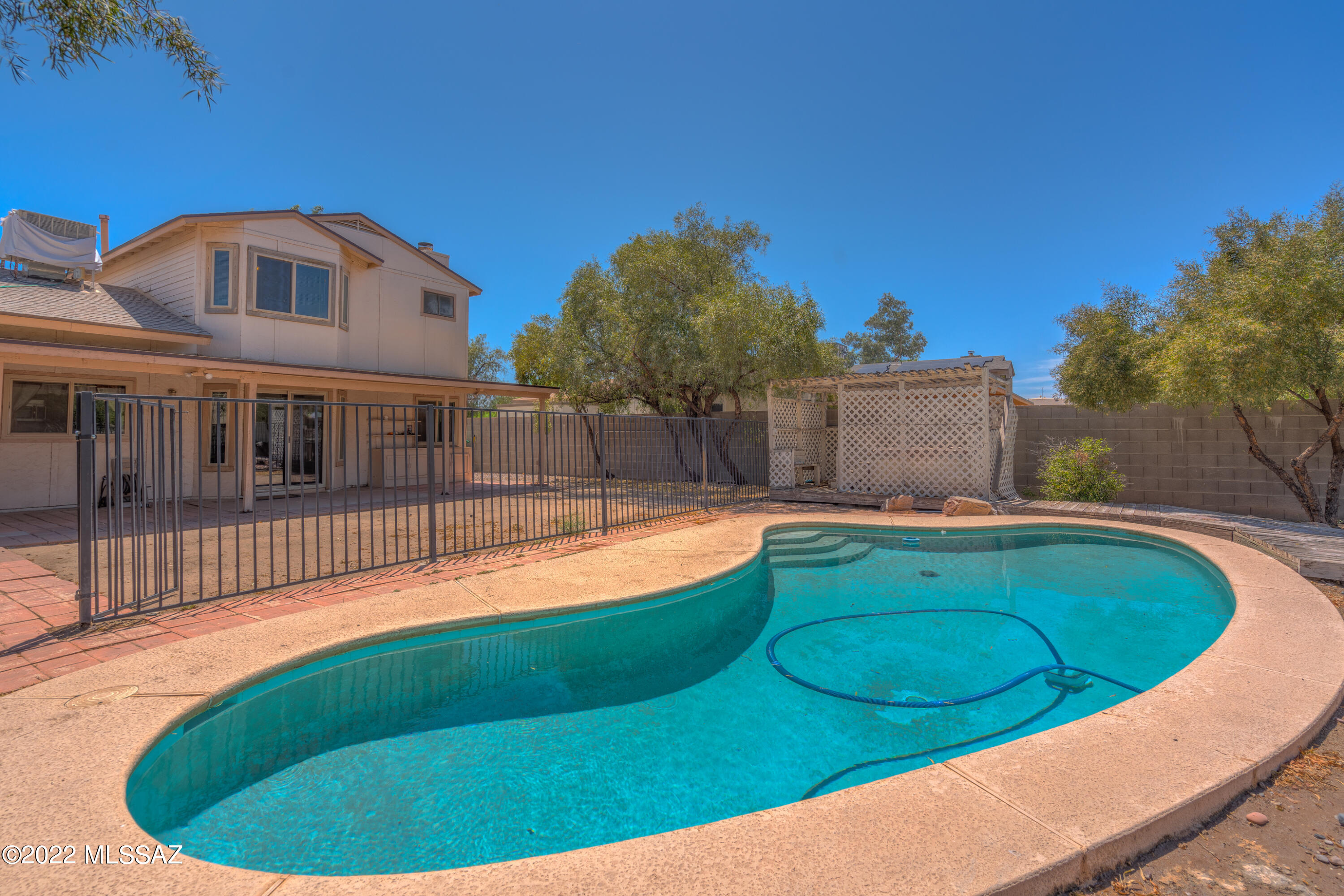Meadowbrook (273-334, 348-403, 410-532) - Residential