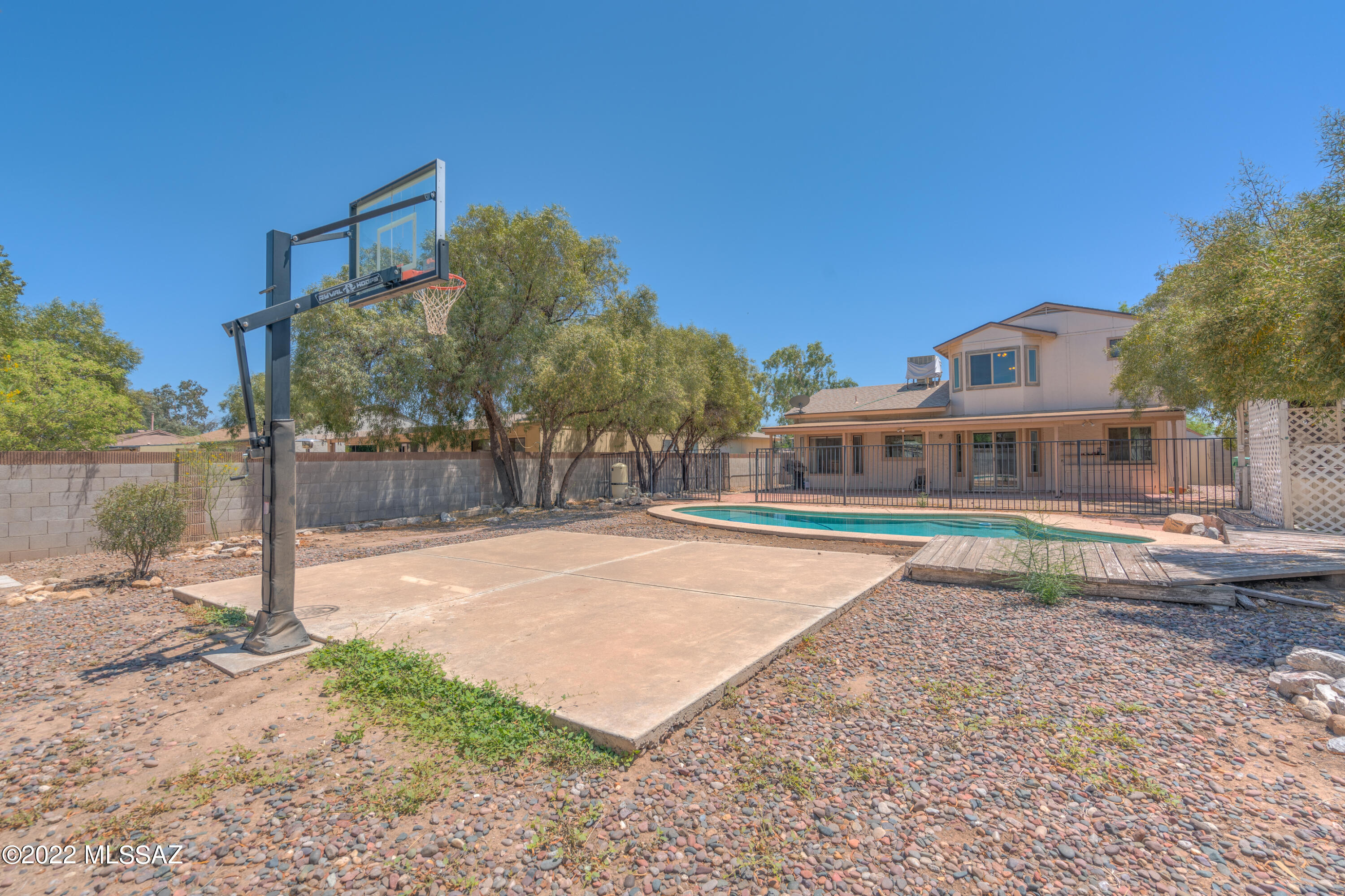 Meadowbrook (273-334, 348-403, 410-532) - Residential