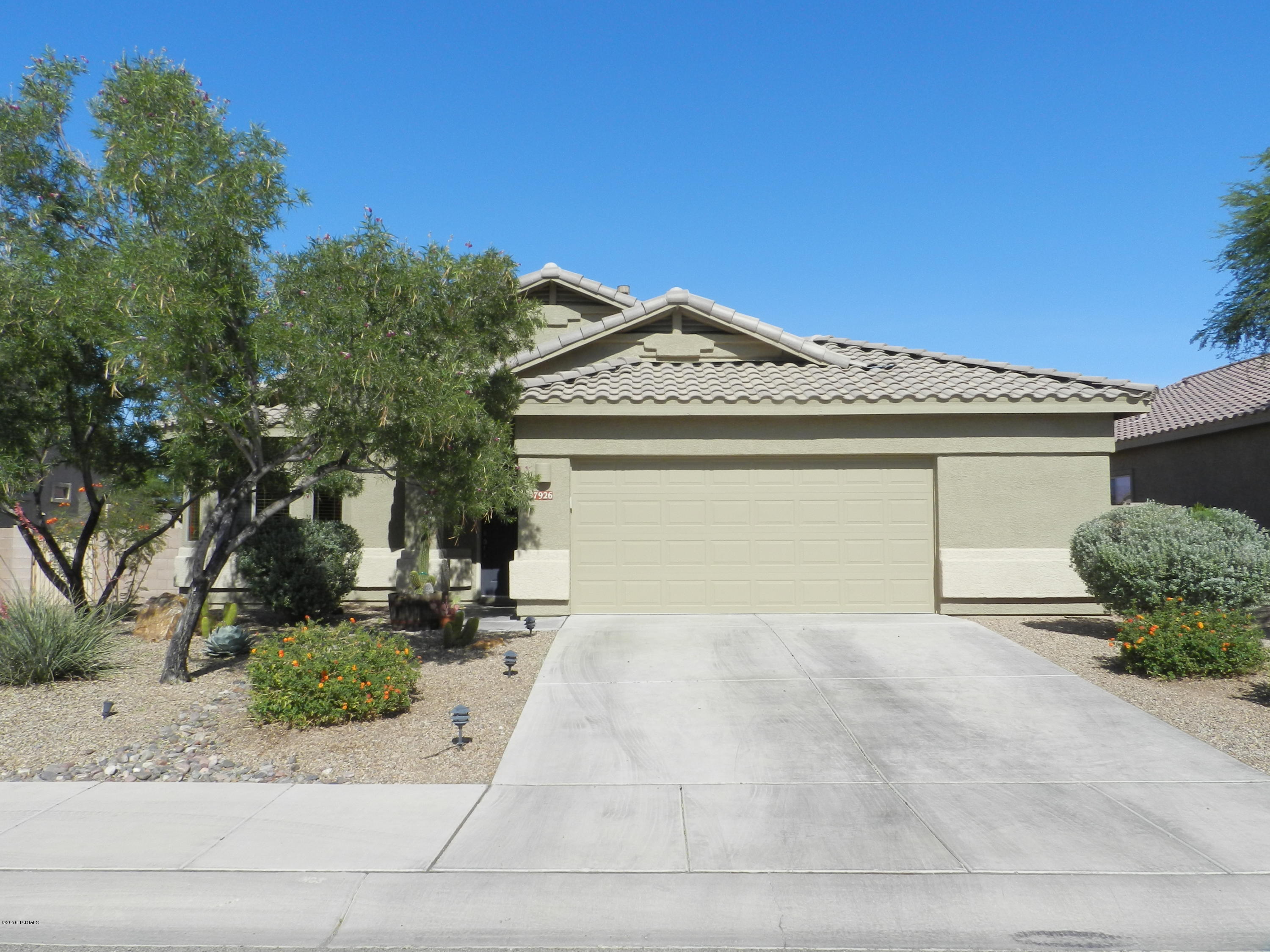 Continental Reserve Block 12 (1-71) - Residential Lease