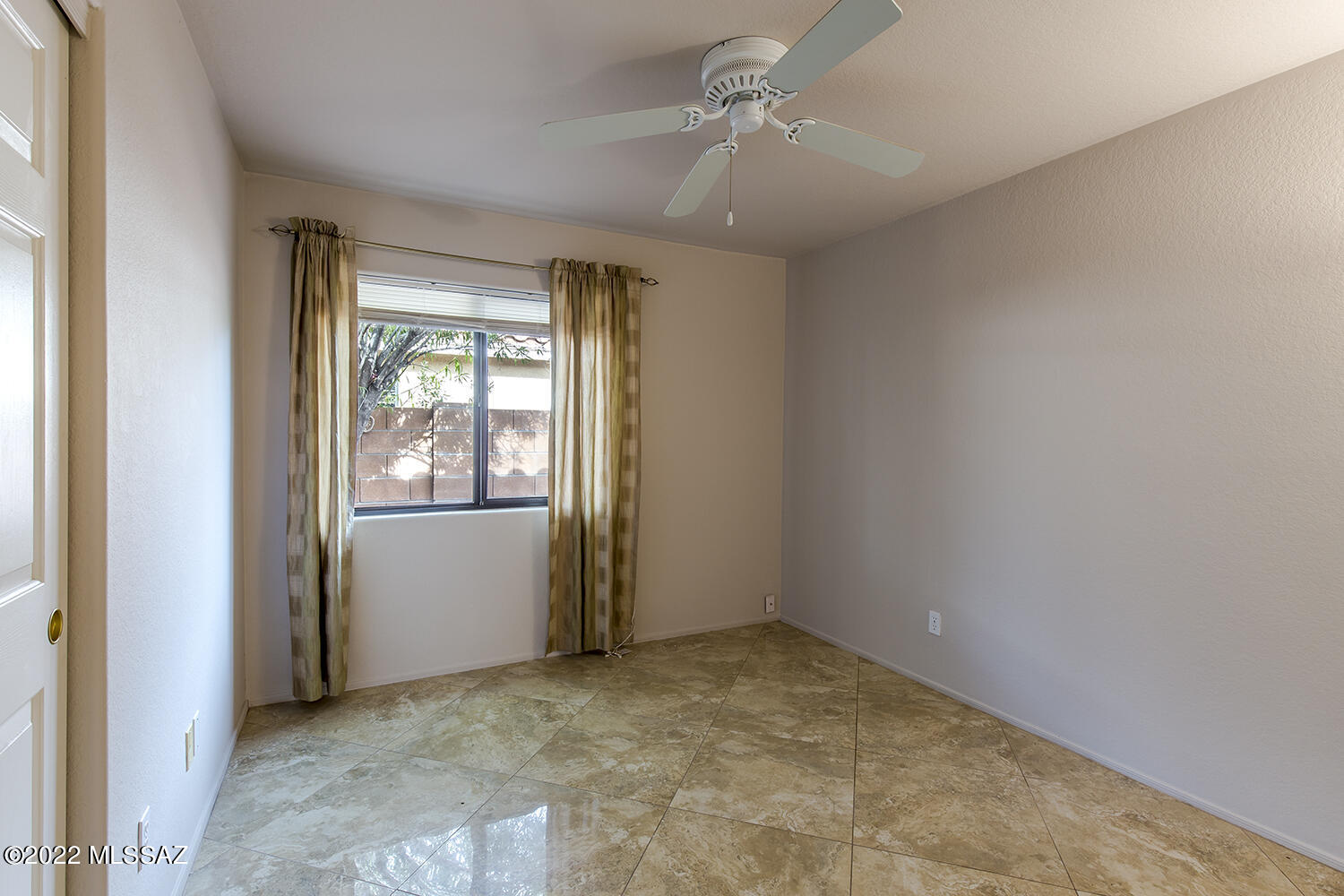Esperero Vista (1-36) - Residential