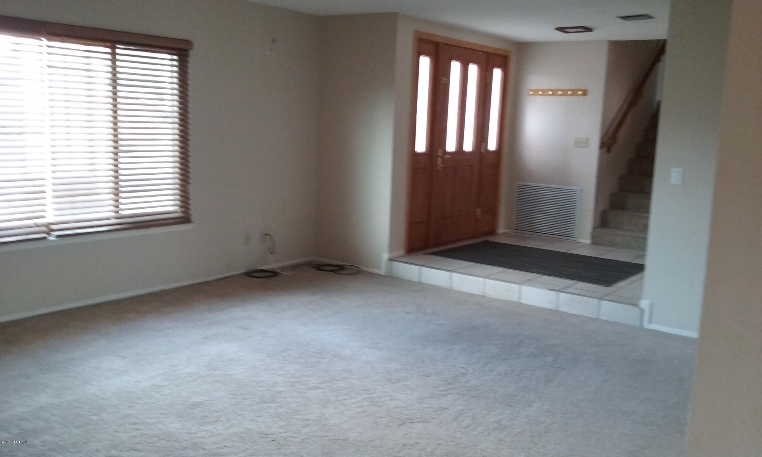 Mission West (1-370) - Residential