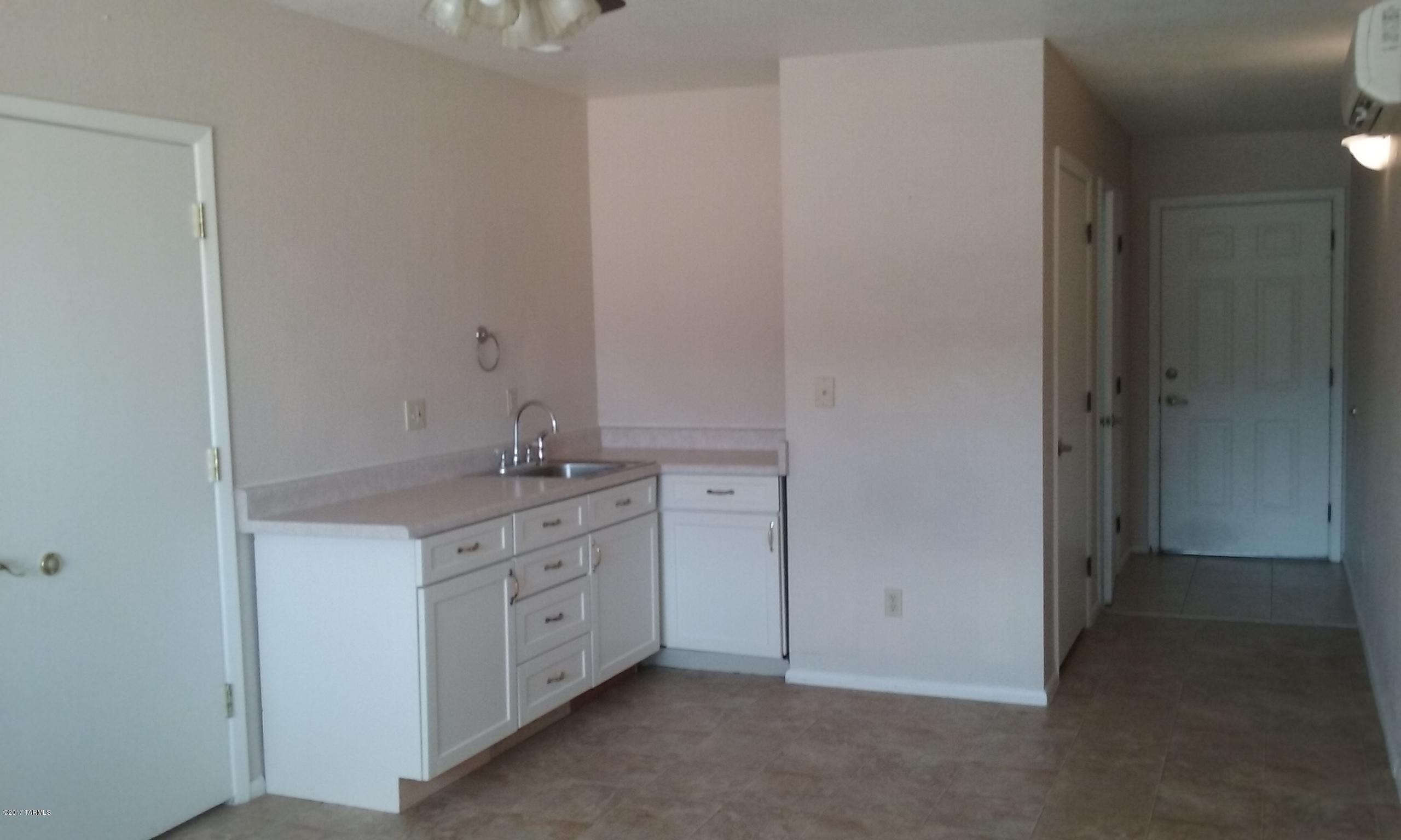 Mission West (1-370) - Residential