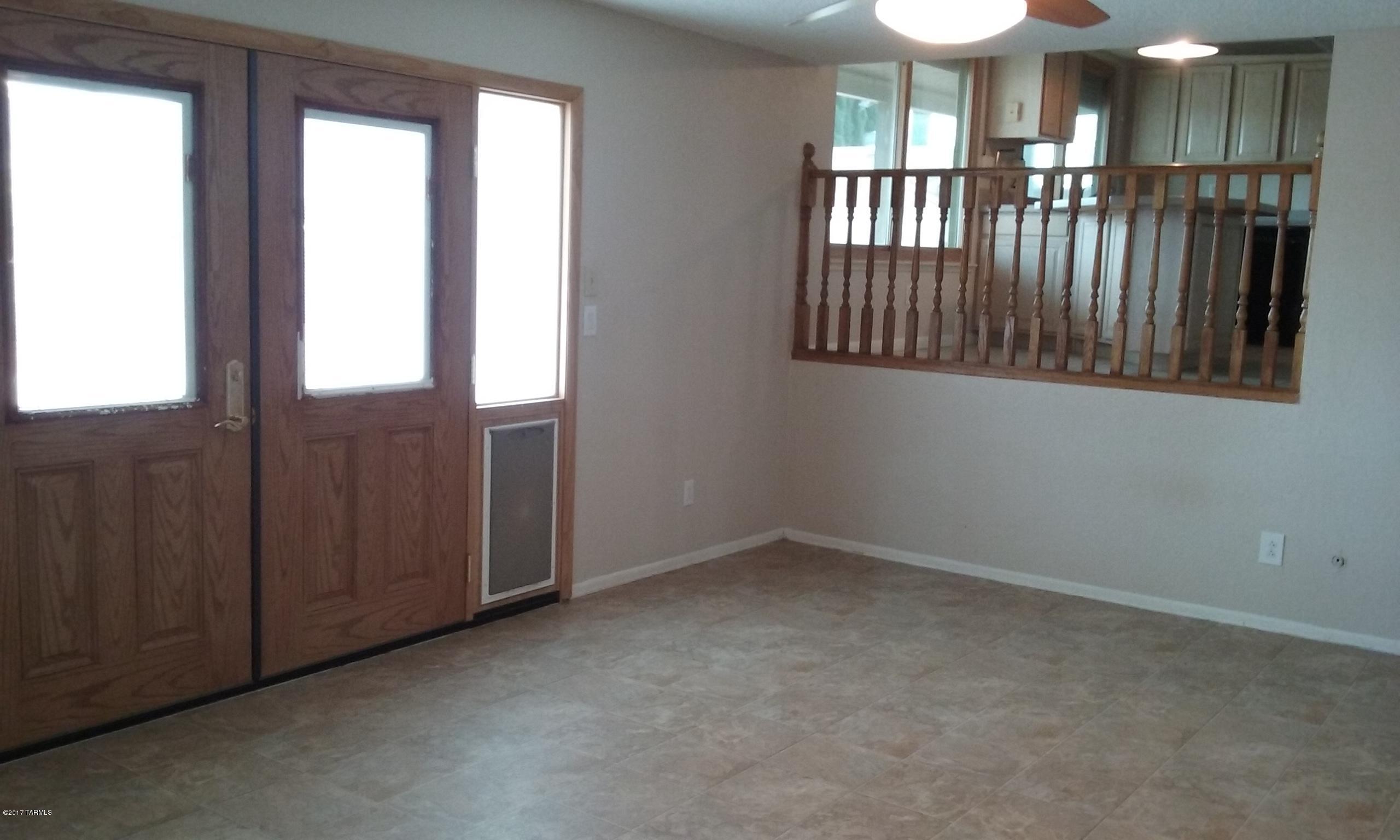 Mission West (1-370) - Residential