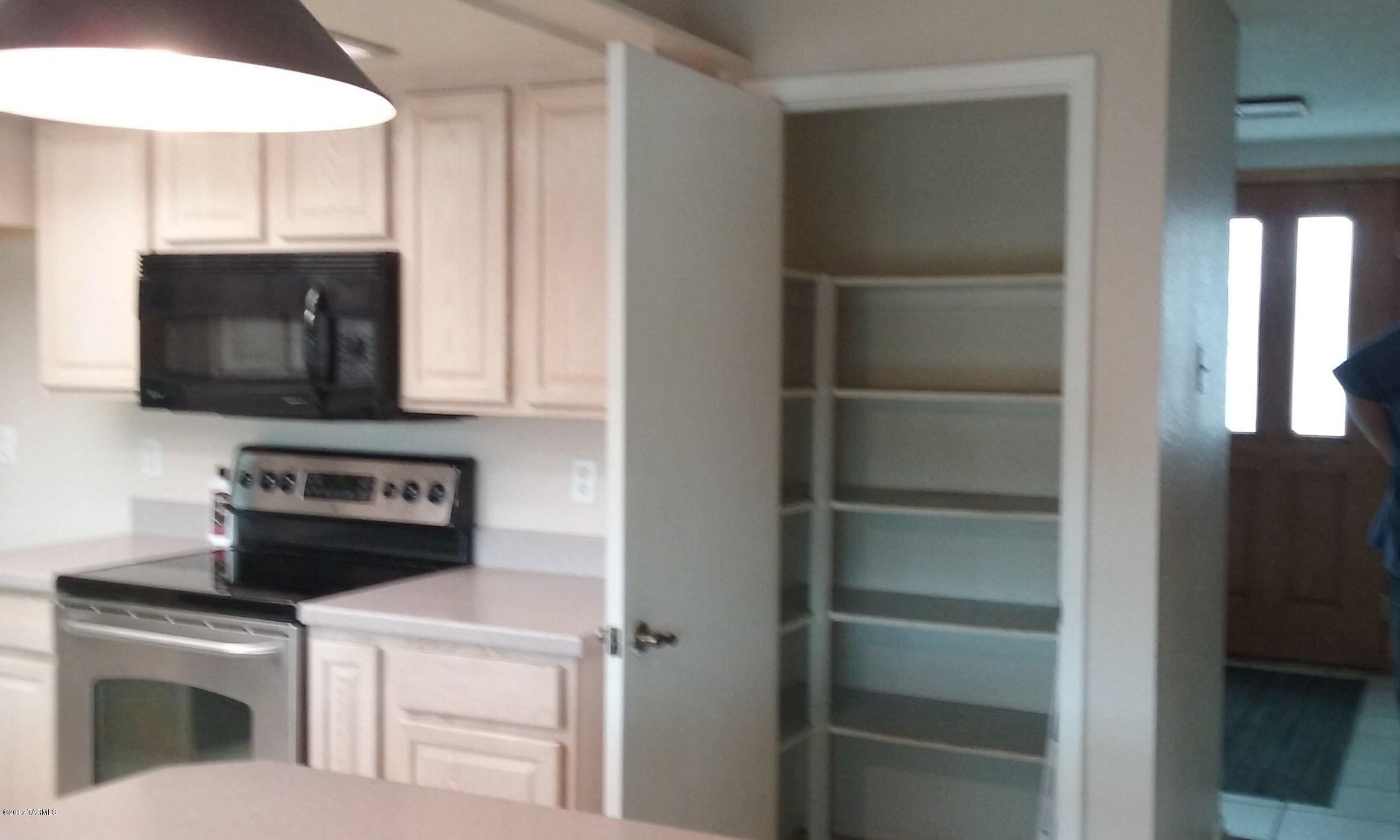 Mission West (1-370) - Residential