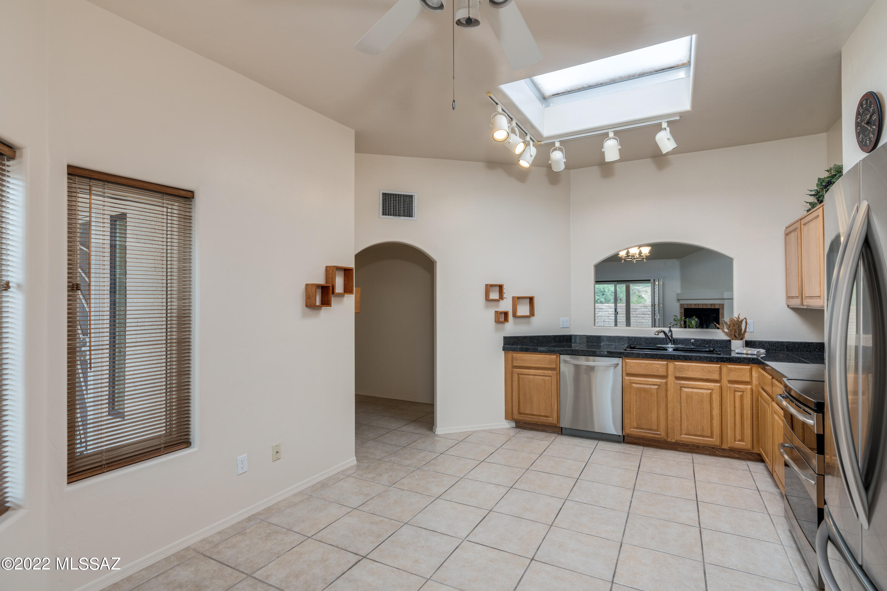 Valle Del Oro Townhomes (1-90) - Residential