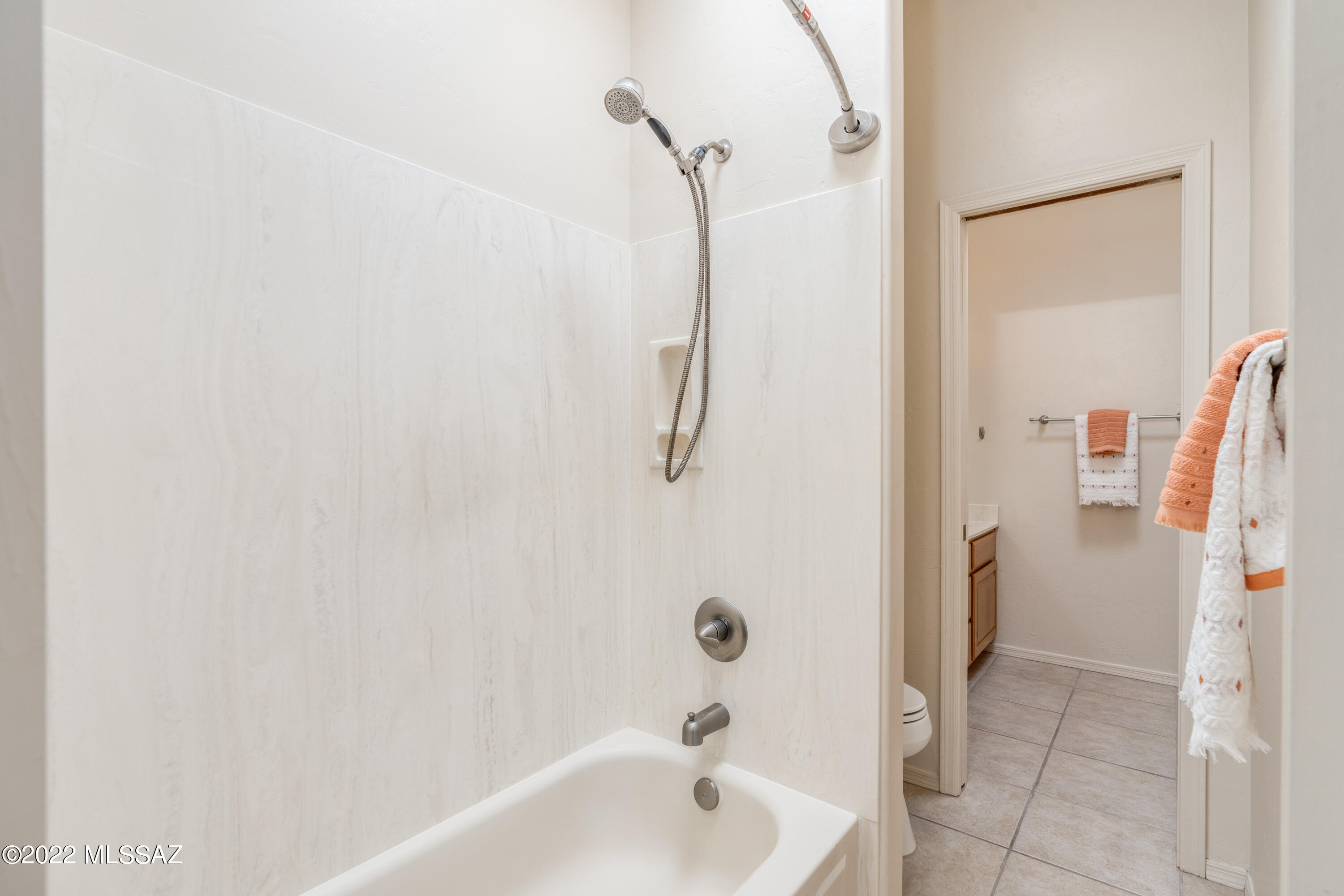 Valle Del Oro Townhomes (1-90) - Residential