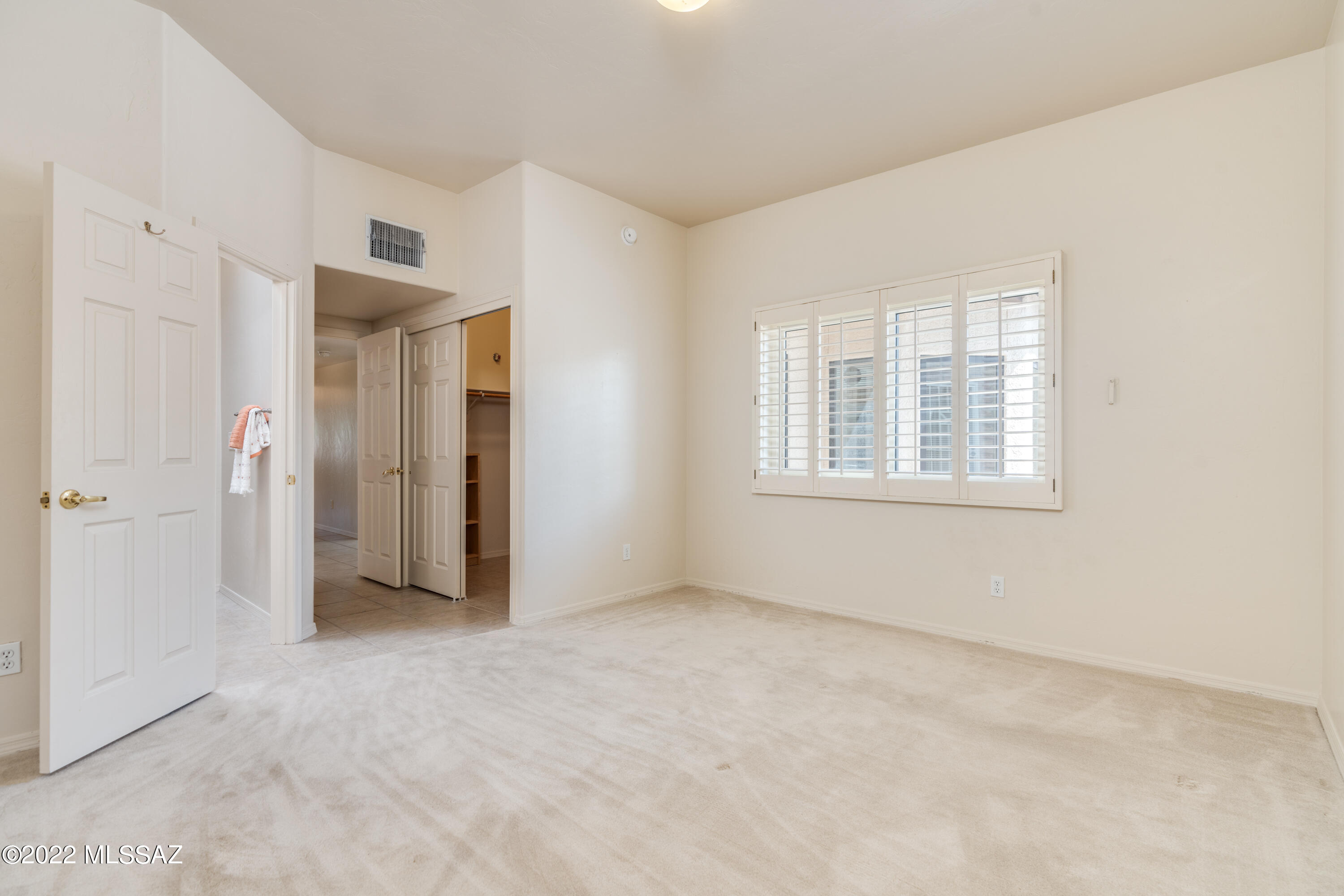 Valle Del Oro Townhomes (1-90) - Residential