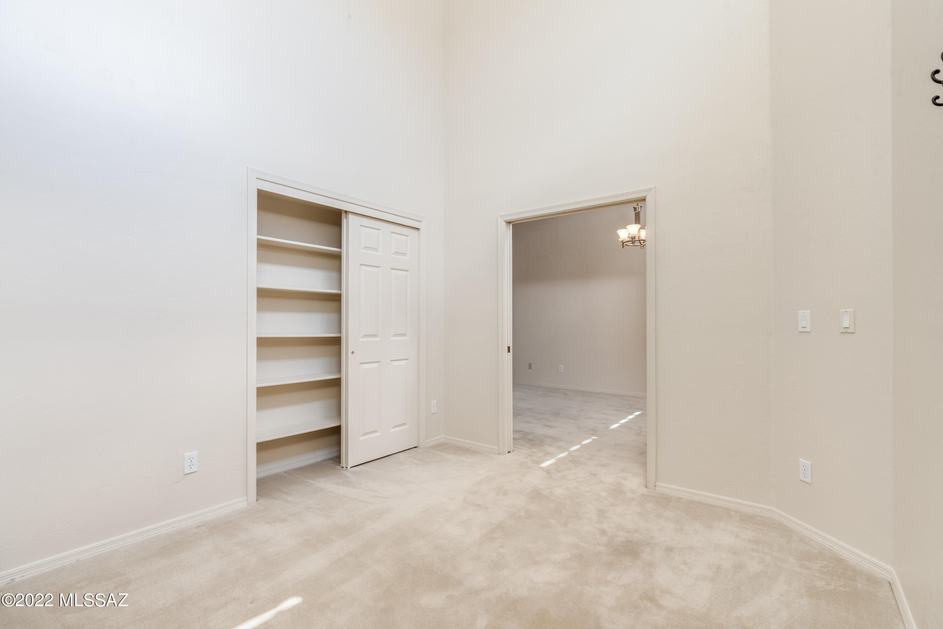 Valle Del Oro Townhomes (1-90) - Residential