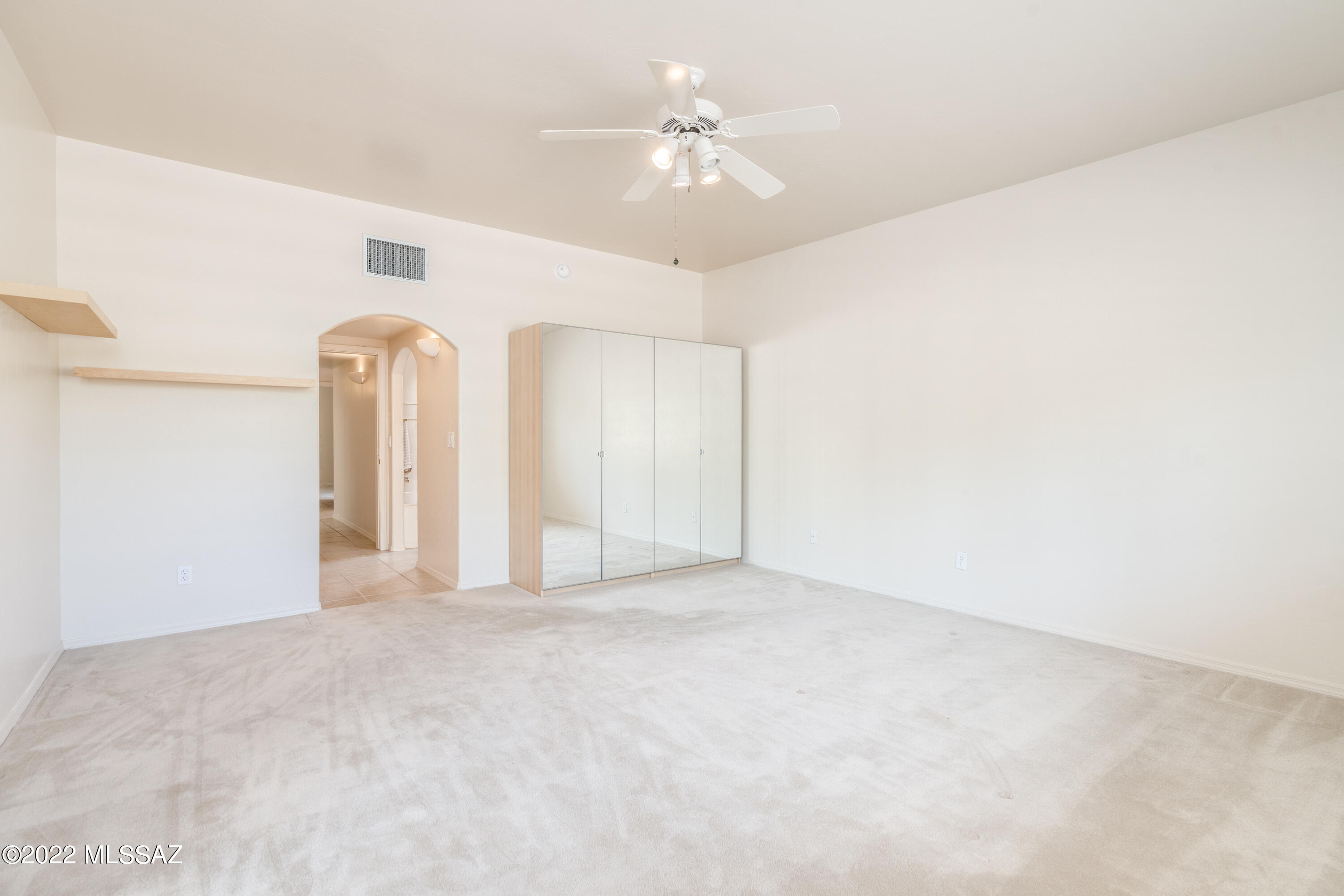 Valle Del Oro Townhomes (1-90) - Residential
