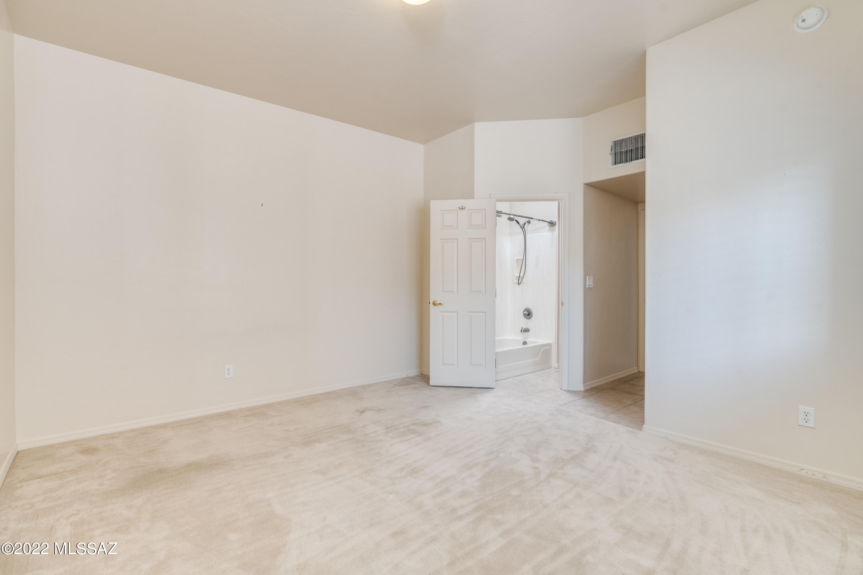 Valle Del Oro Townhomes (1-90) - Residential