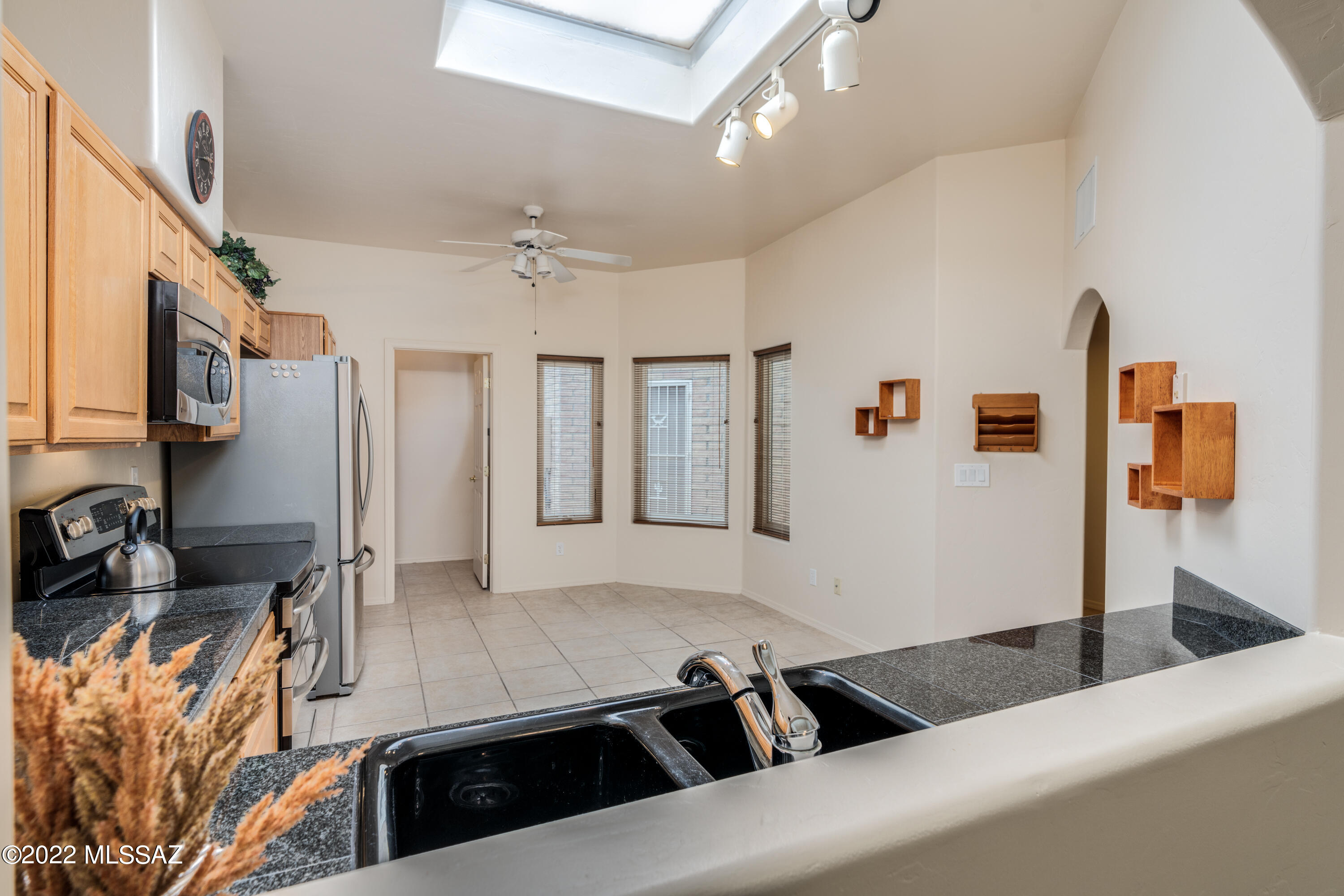 Valle Del Oro Townhomes (1-90) - Residential