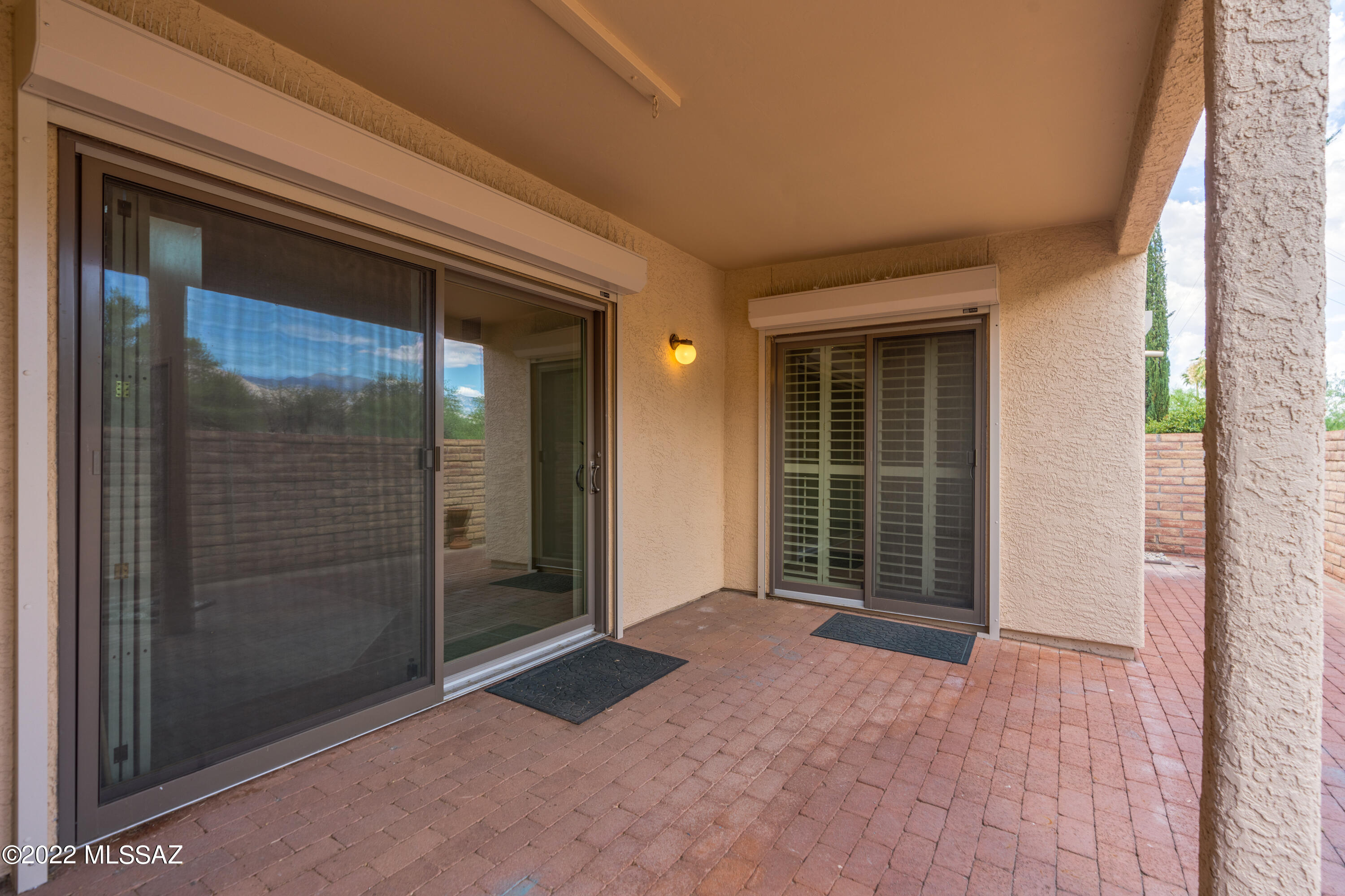 Valle Del Oro Townhomes (1-90) - Residential