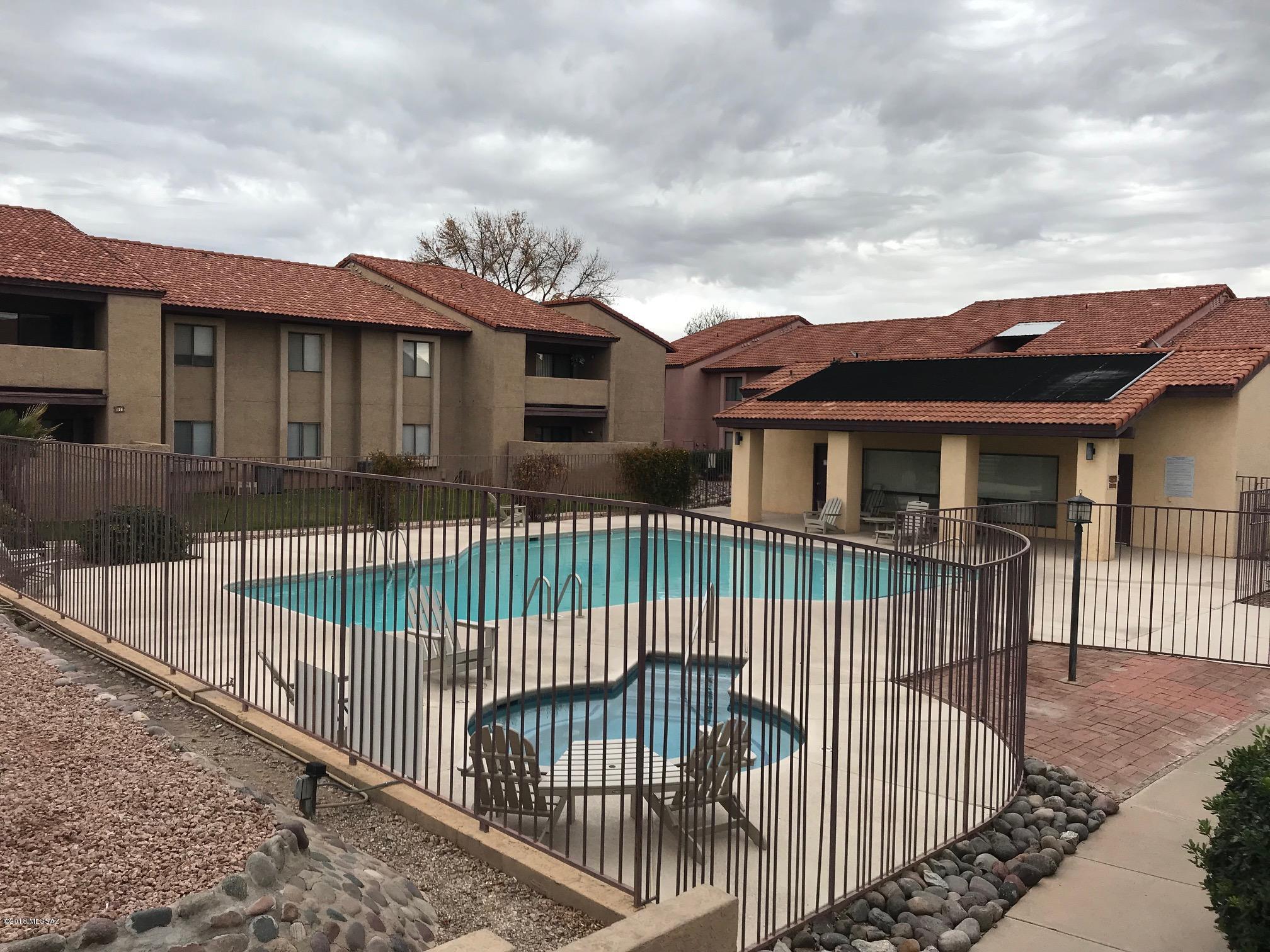 Woodland Place Condominiums (101-152, 201-252) - Residential