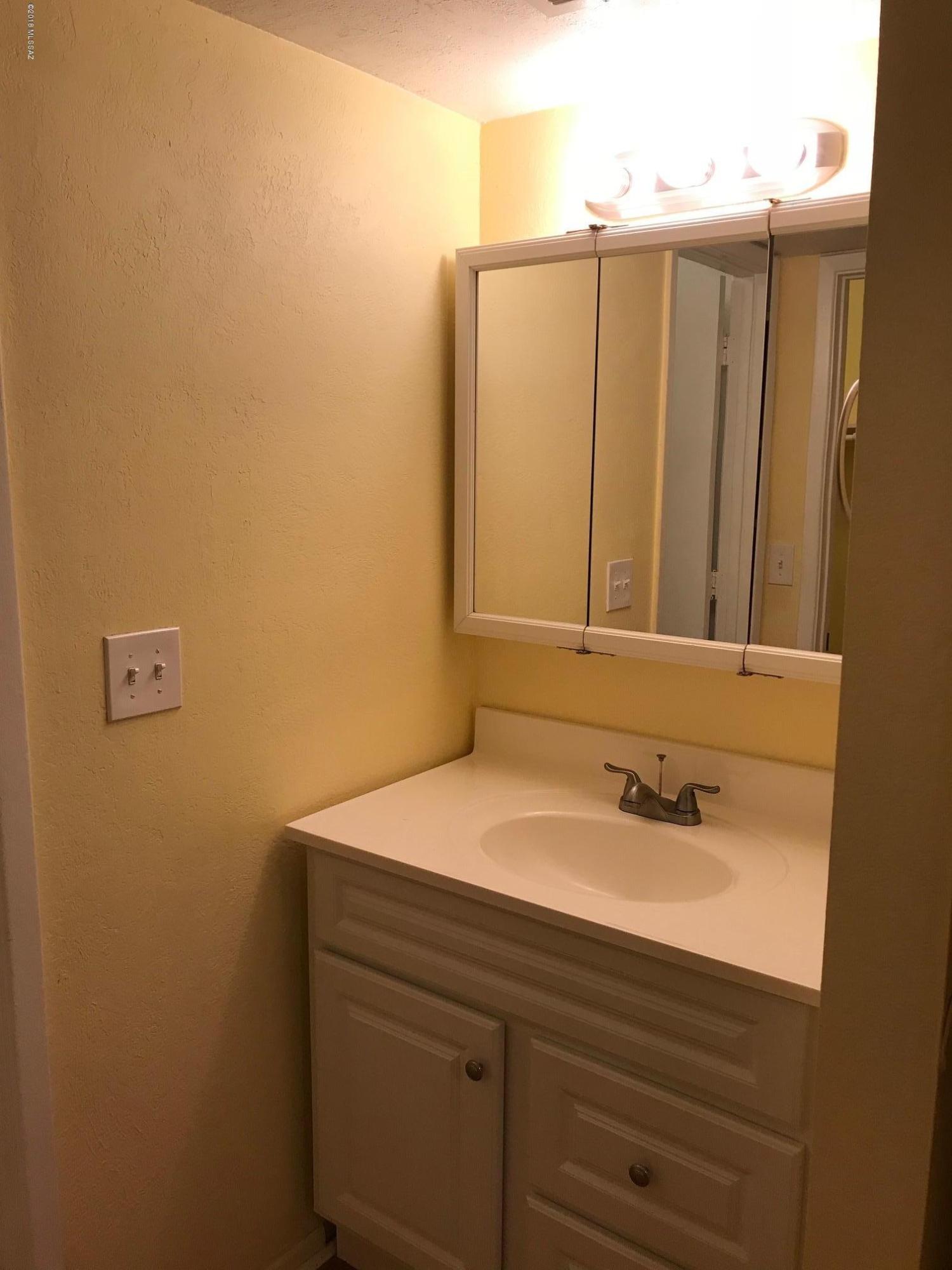 Woodland Place Condominiums (101-152, 201-252) - Residential