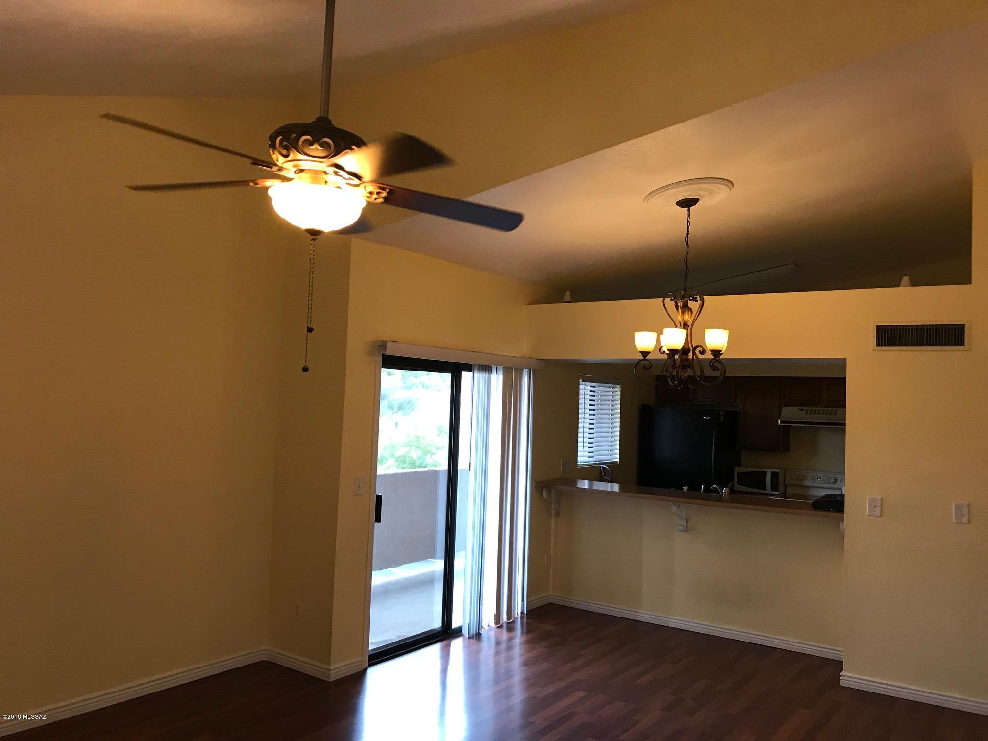 Woodland Place Condominiums (101-152, 201-252) - Residential